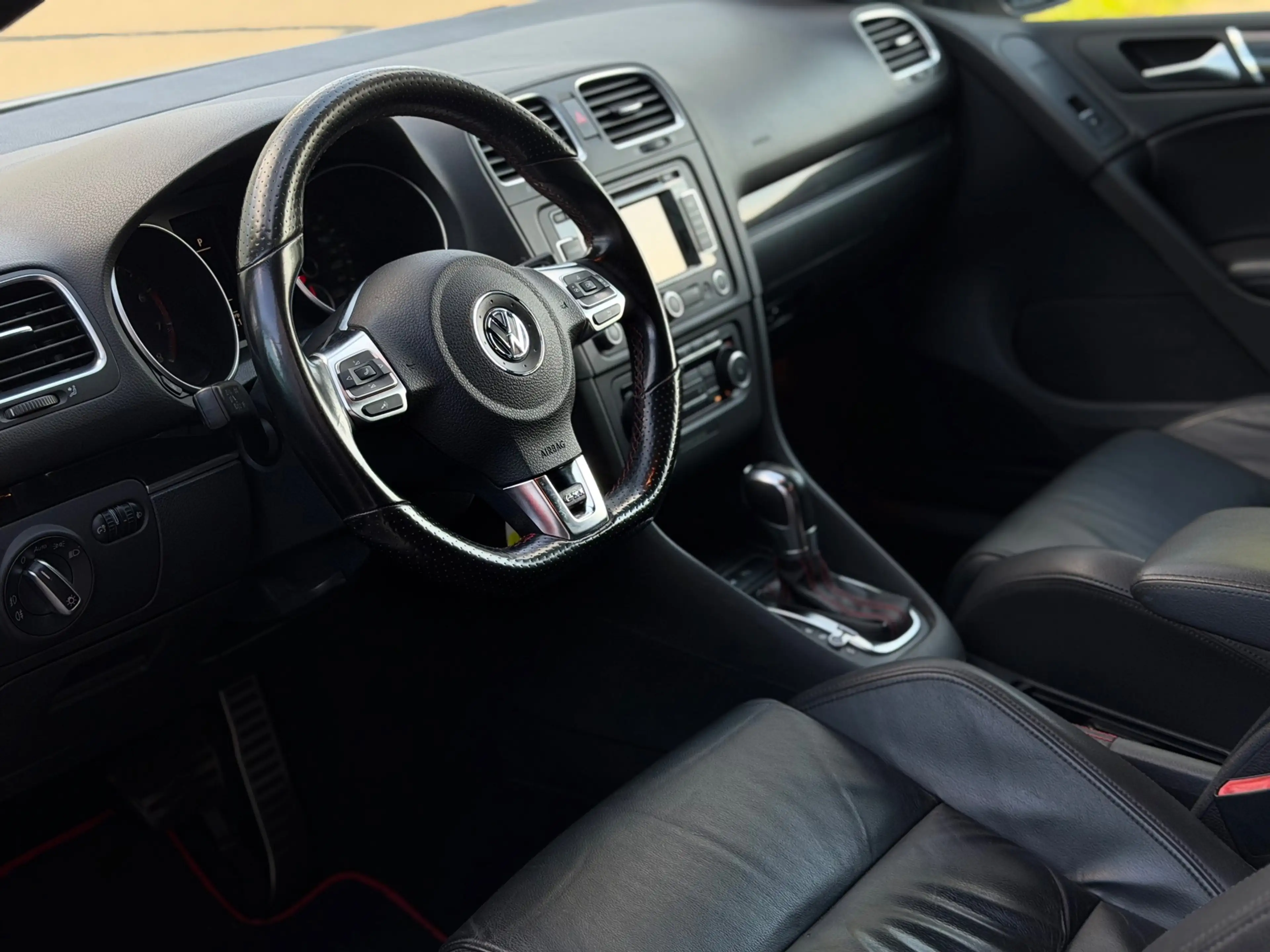 Volkswagen Golf GTI 2.0 AUTOMAAT LEDER/NAVI/BLUETOOTH | NETTE AUTO ! — photo 8