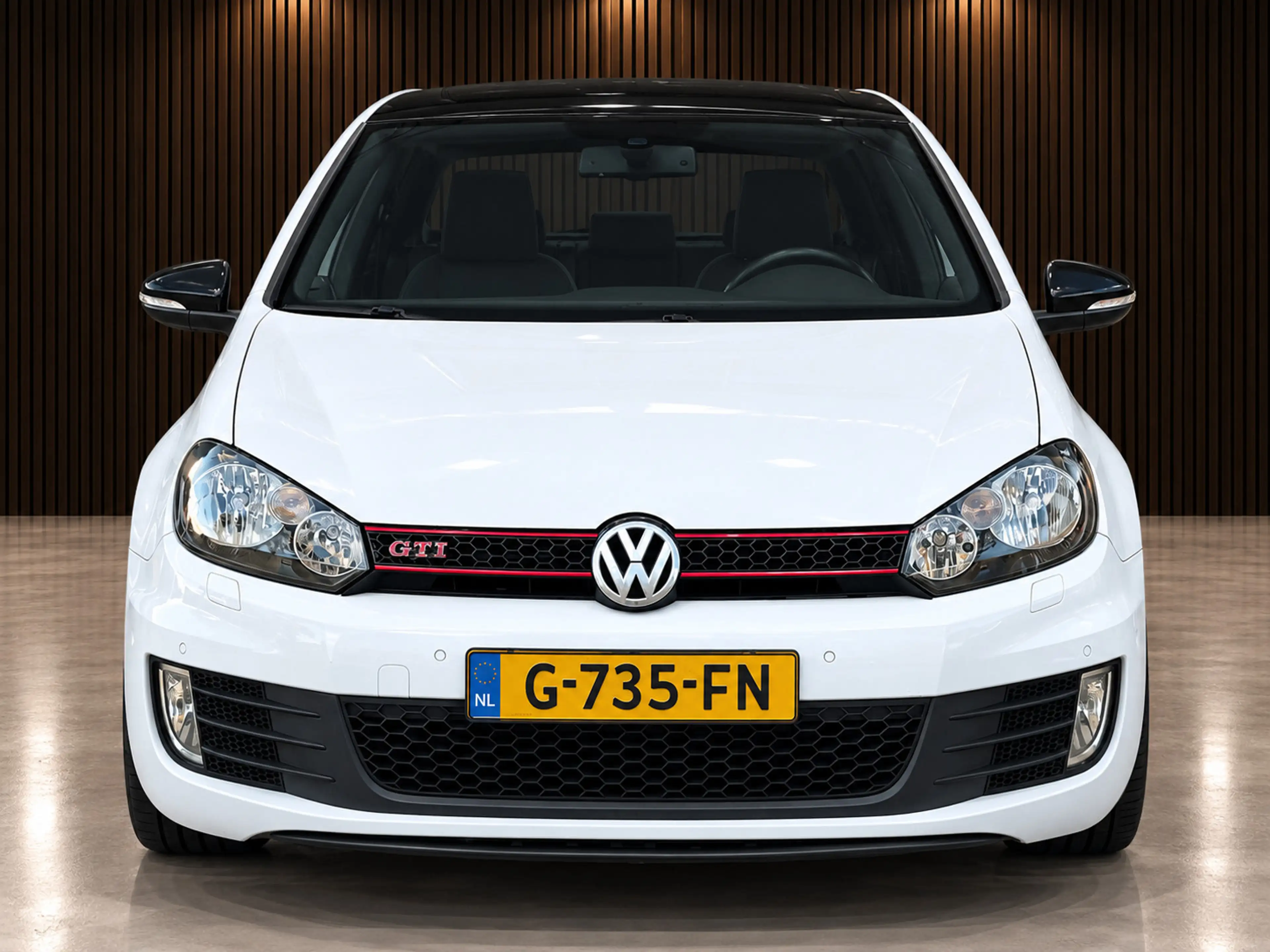 Volkswagen Golf GTI 2.0 AUTOMAAT LEDER/NAVI/BLUETOOTH | NETTE AUTO ! — photo 2