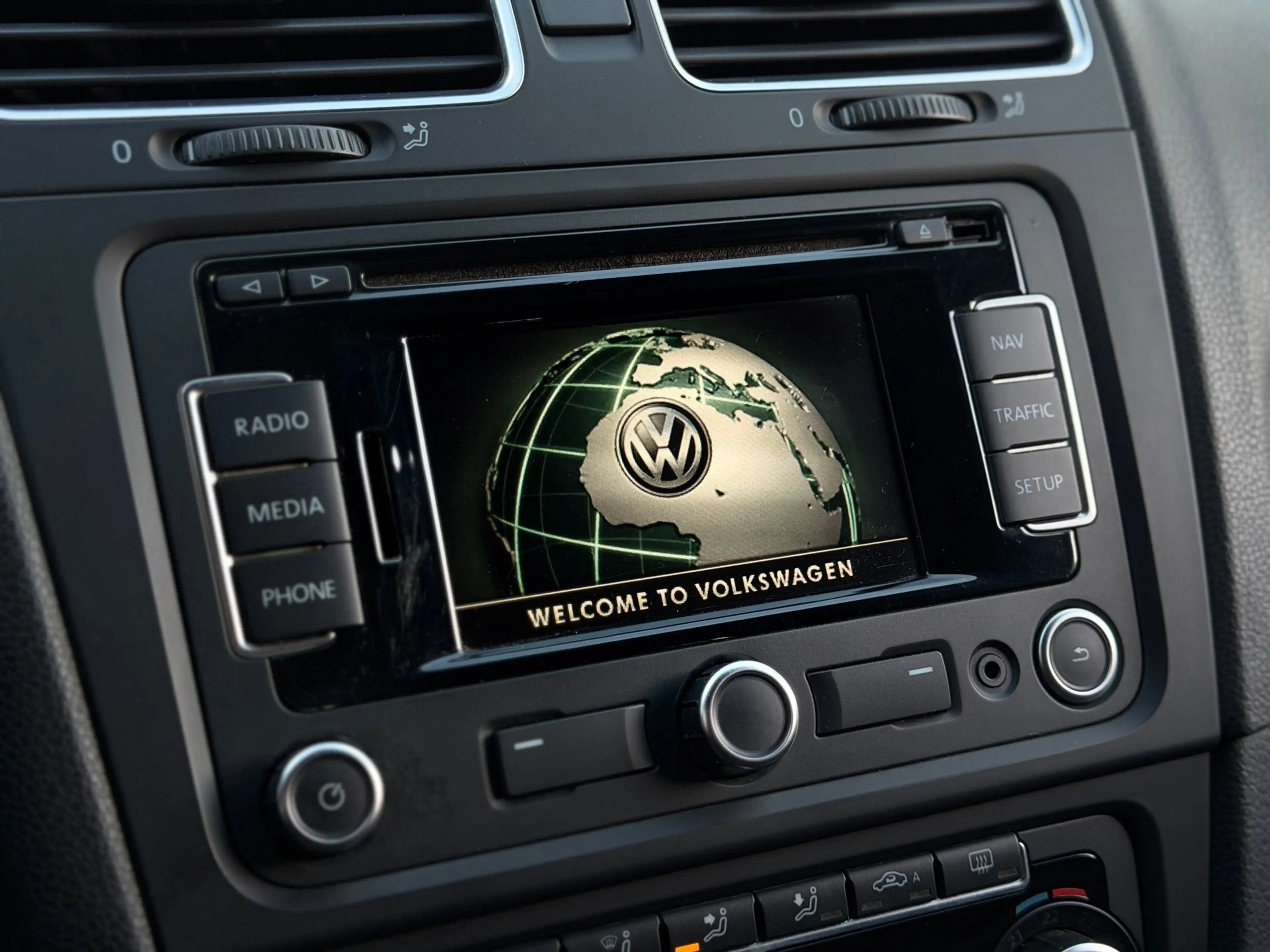 Volkswagen Golf GTI 2.0 AUTOMAAT LEDER/NAVI/BLUETOOTH | NETTE AUTO ! — photo 14