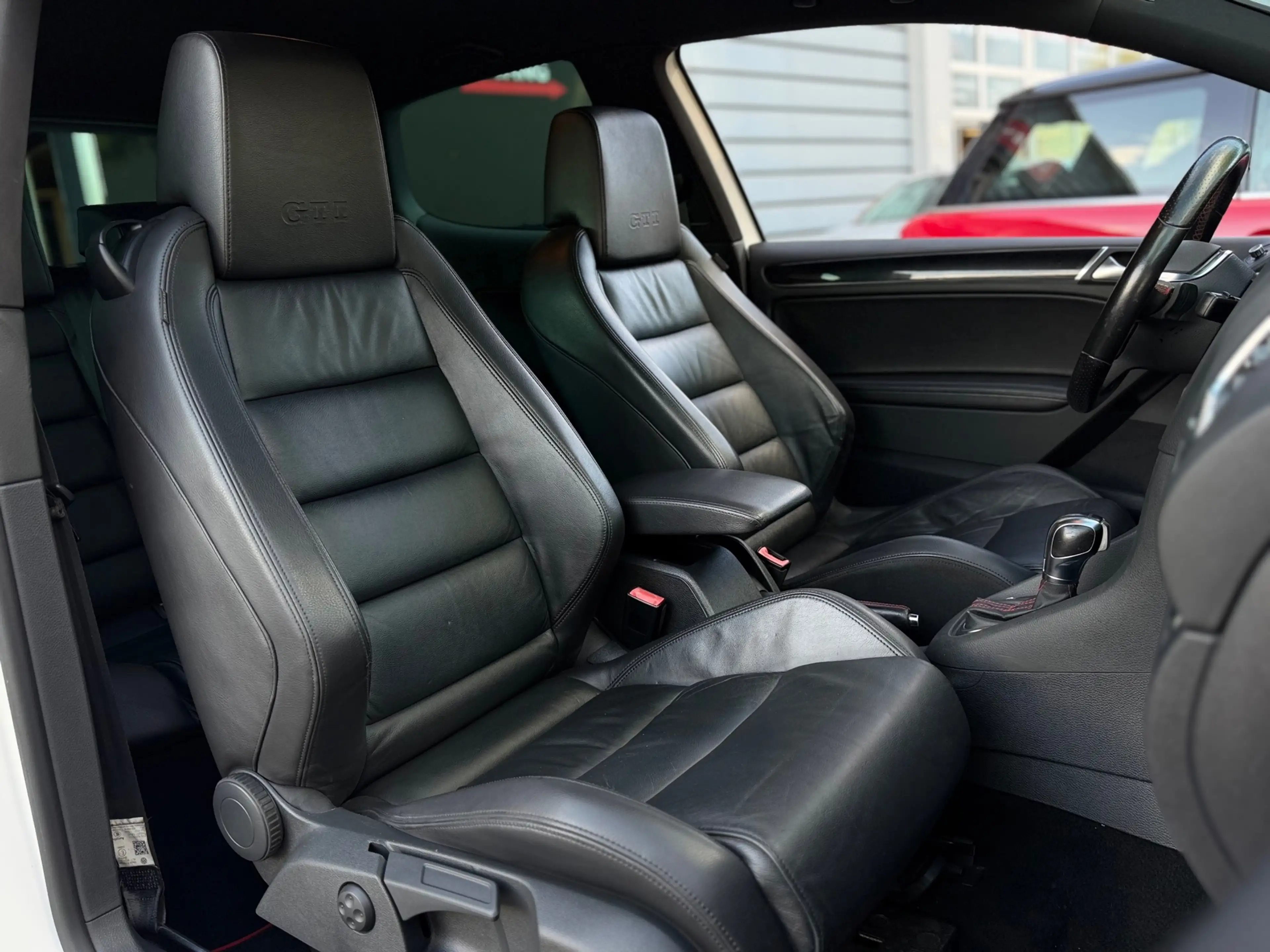 Volkswagen Golf GTI 2.0 AUTOMAAT LEDER/NAVI/BLUETOOTH | NETTE AUTO ! — photo 10