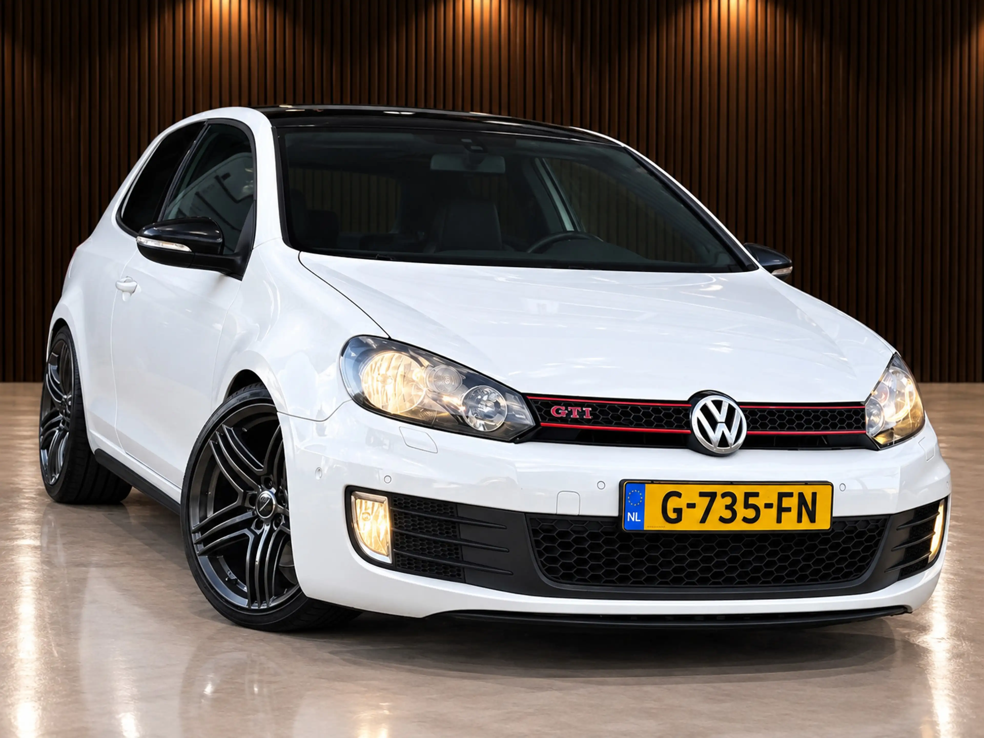 Volkswagen Golf GTI 2.0 AUTOMAAT LEDER/NAVI/BLUETOOTH | NETTE AUTO ! — photo 7