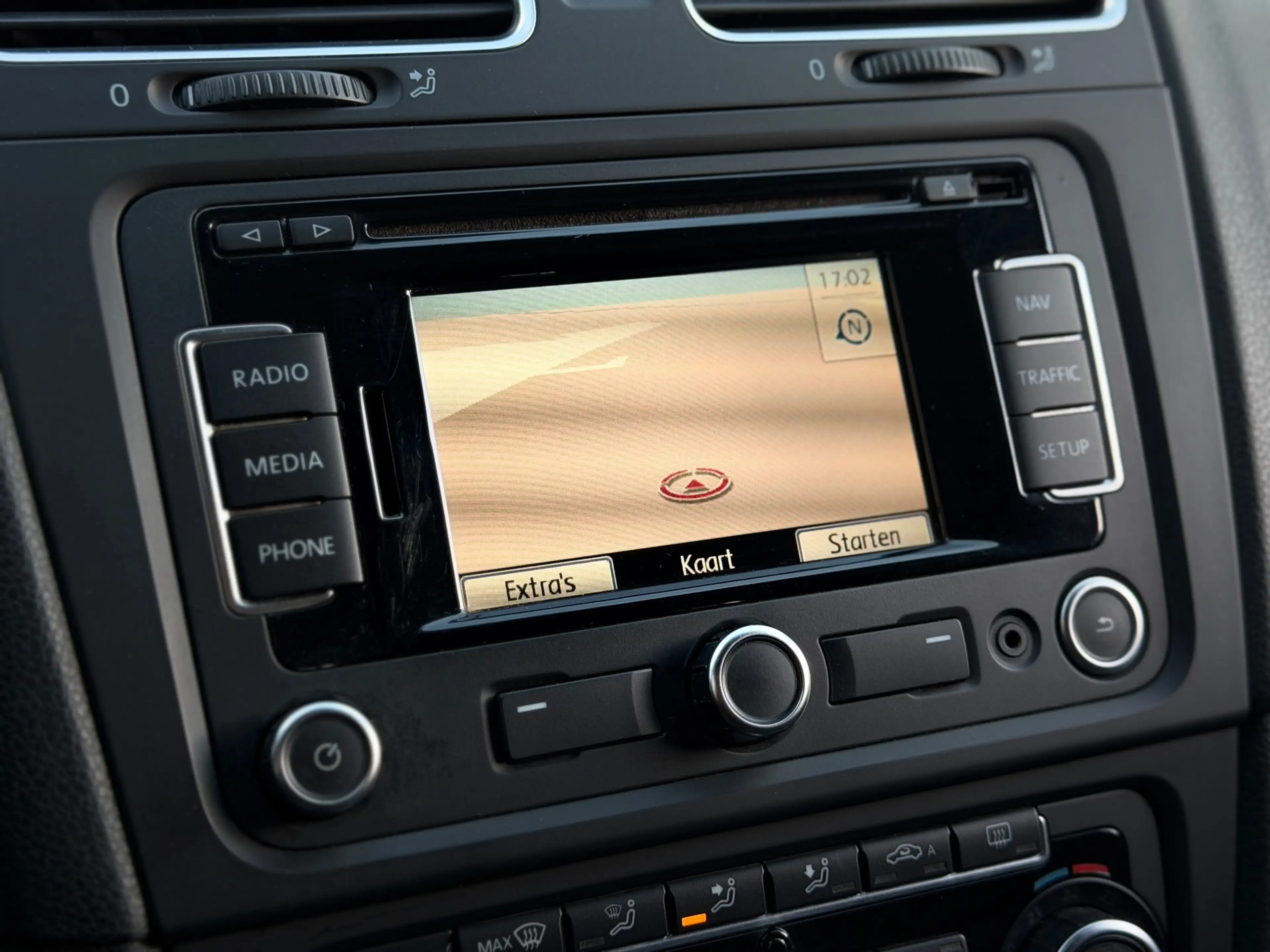 Volkswagen Golf GTI 2.0 AUTOMAAT LEDER/NAVI/BLUETOOTH | NETTE AUTO ! — photo 15