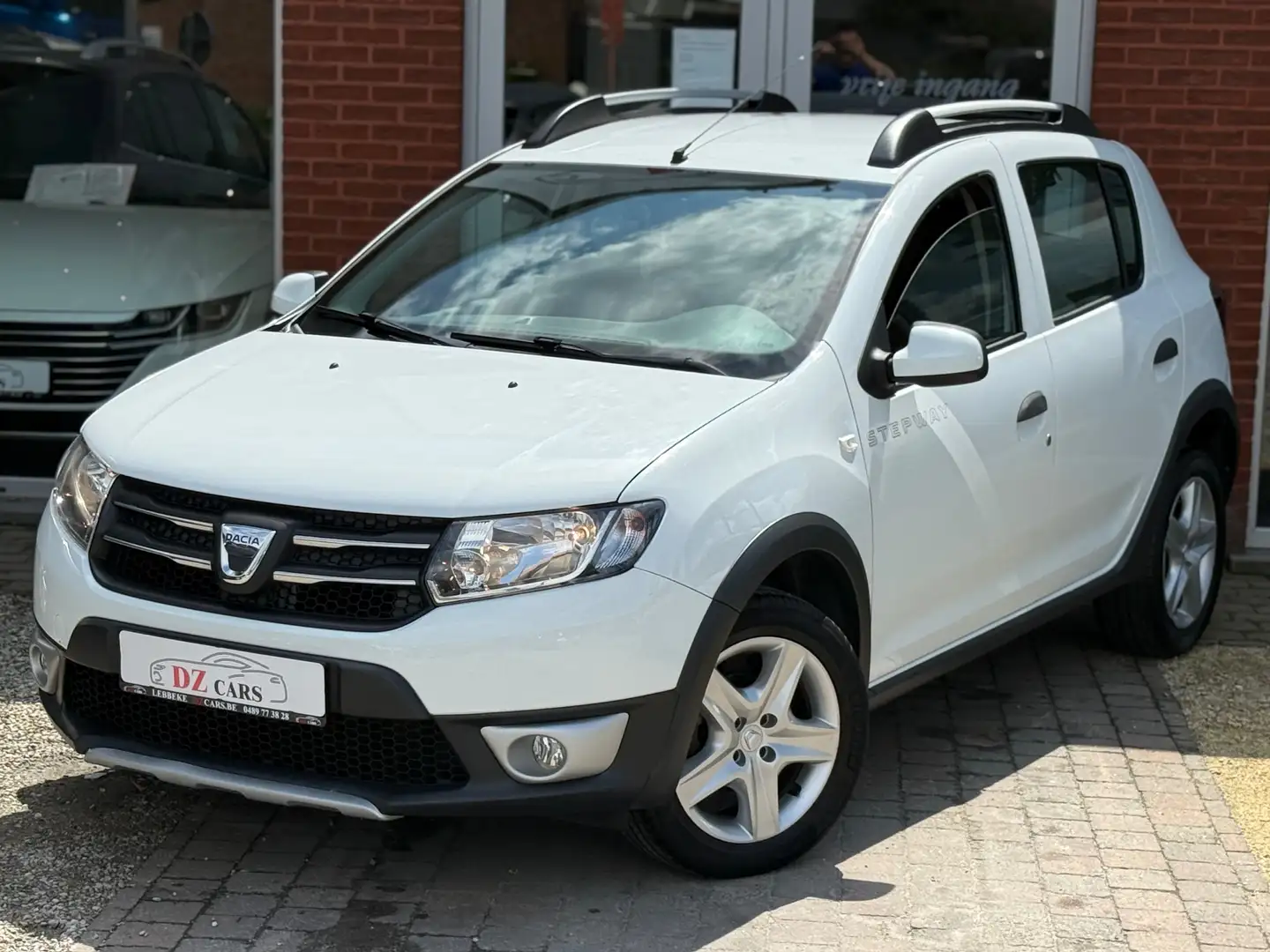 Dacia Sandero STEPWAY 0.9TCE 90PK |✅NAVI | AIRCO | BLUETOOTH | Blanc - 2