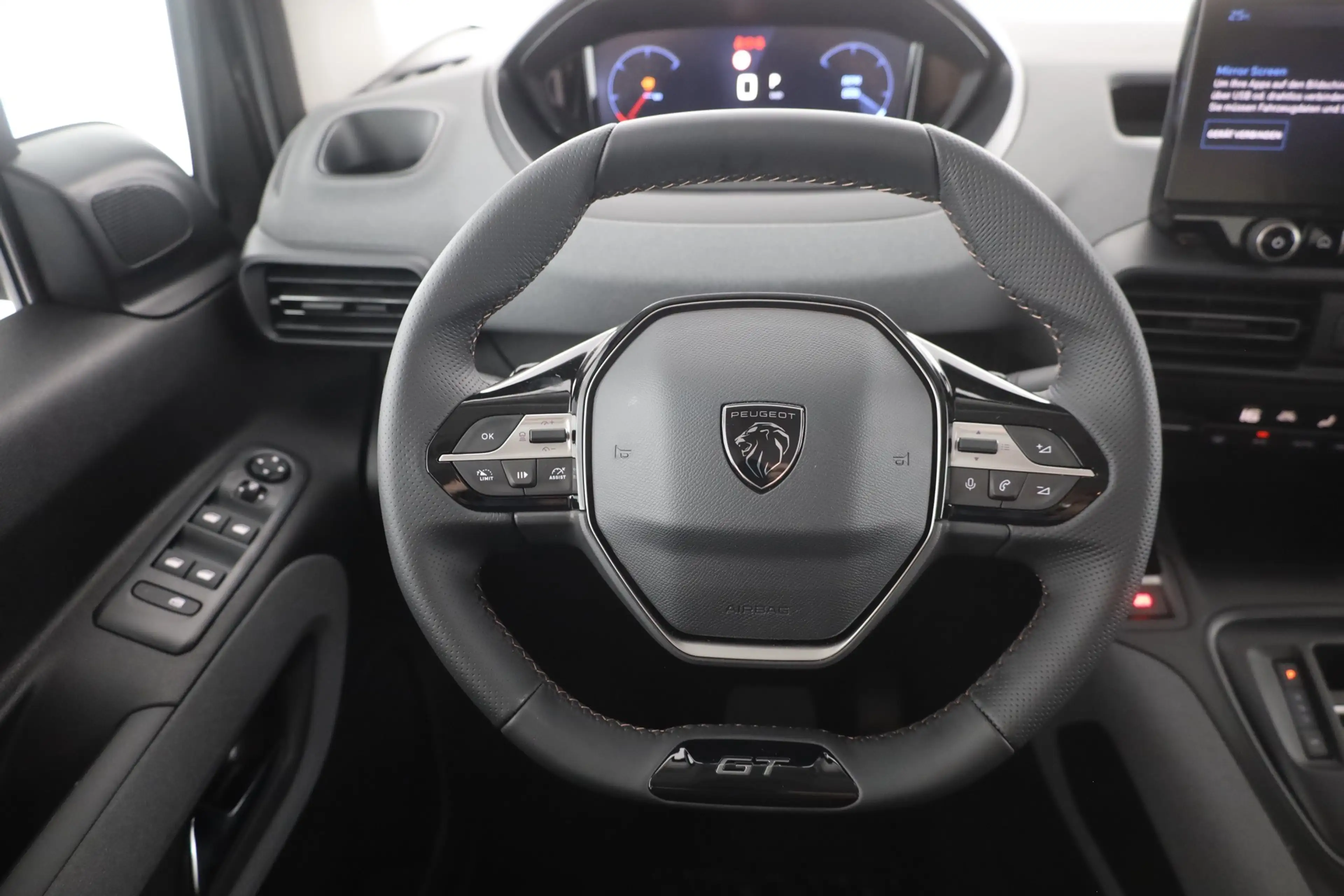 Peugeot Rifter GT 1.5 BlueHDi 130 Aut LED ACC Kamera — photo 15