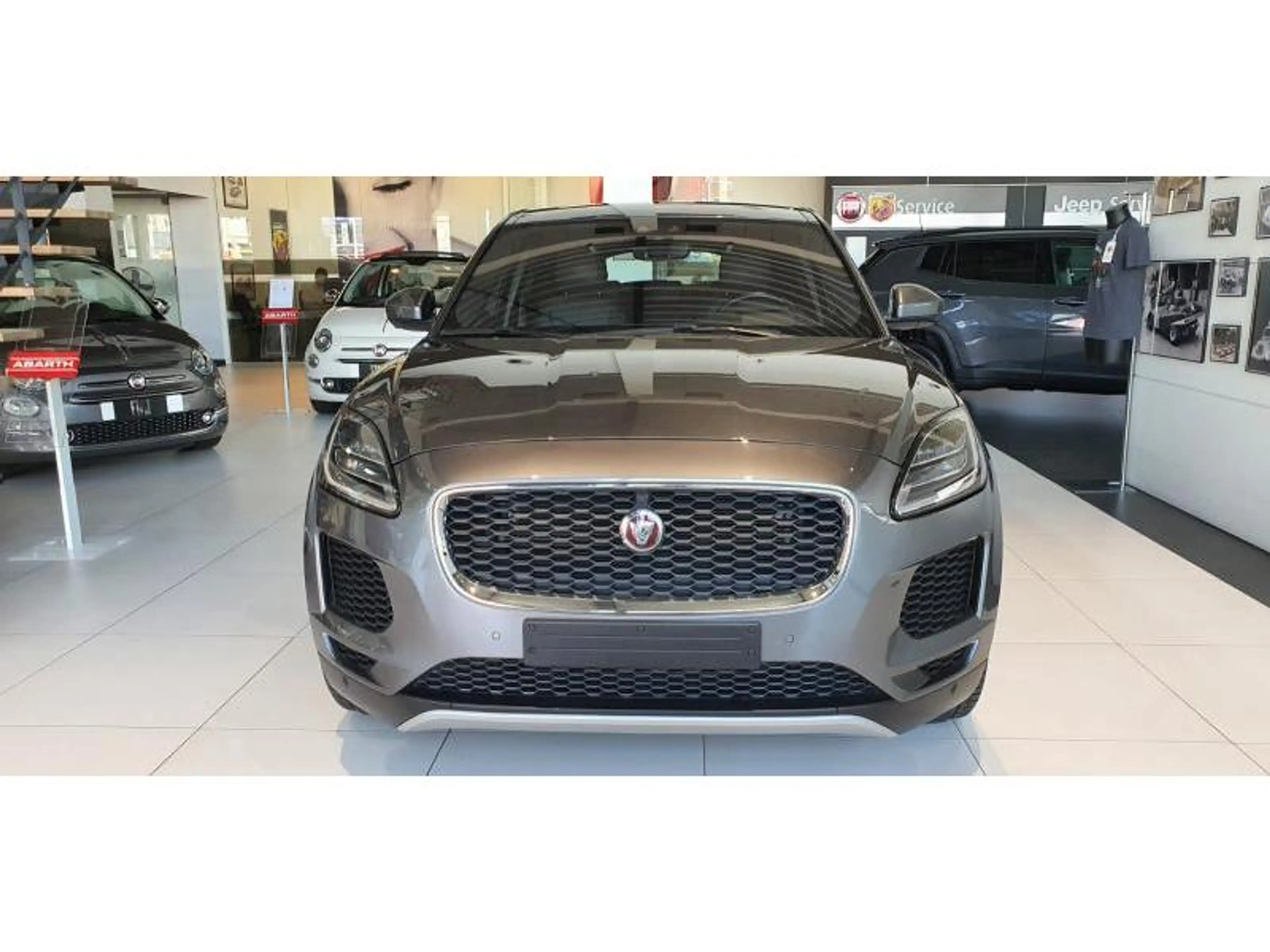 Jaguar E-Pace 502 — photo 5