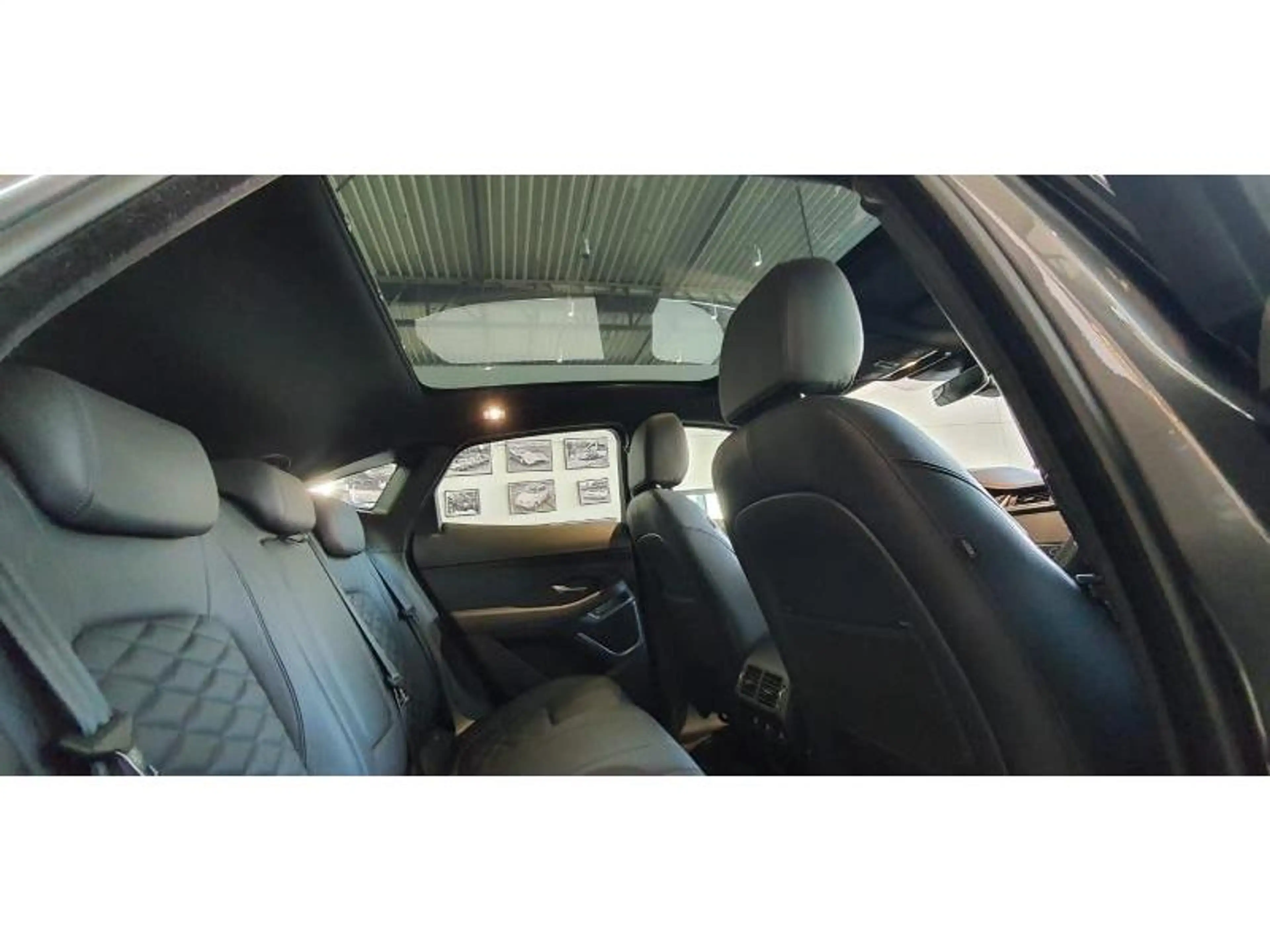 Jaguar E-Pace 502 — photo 9