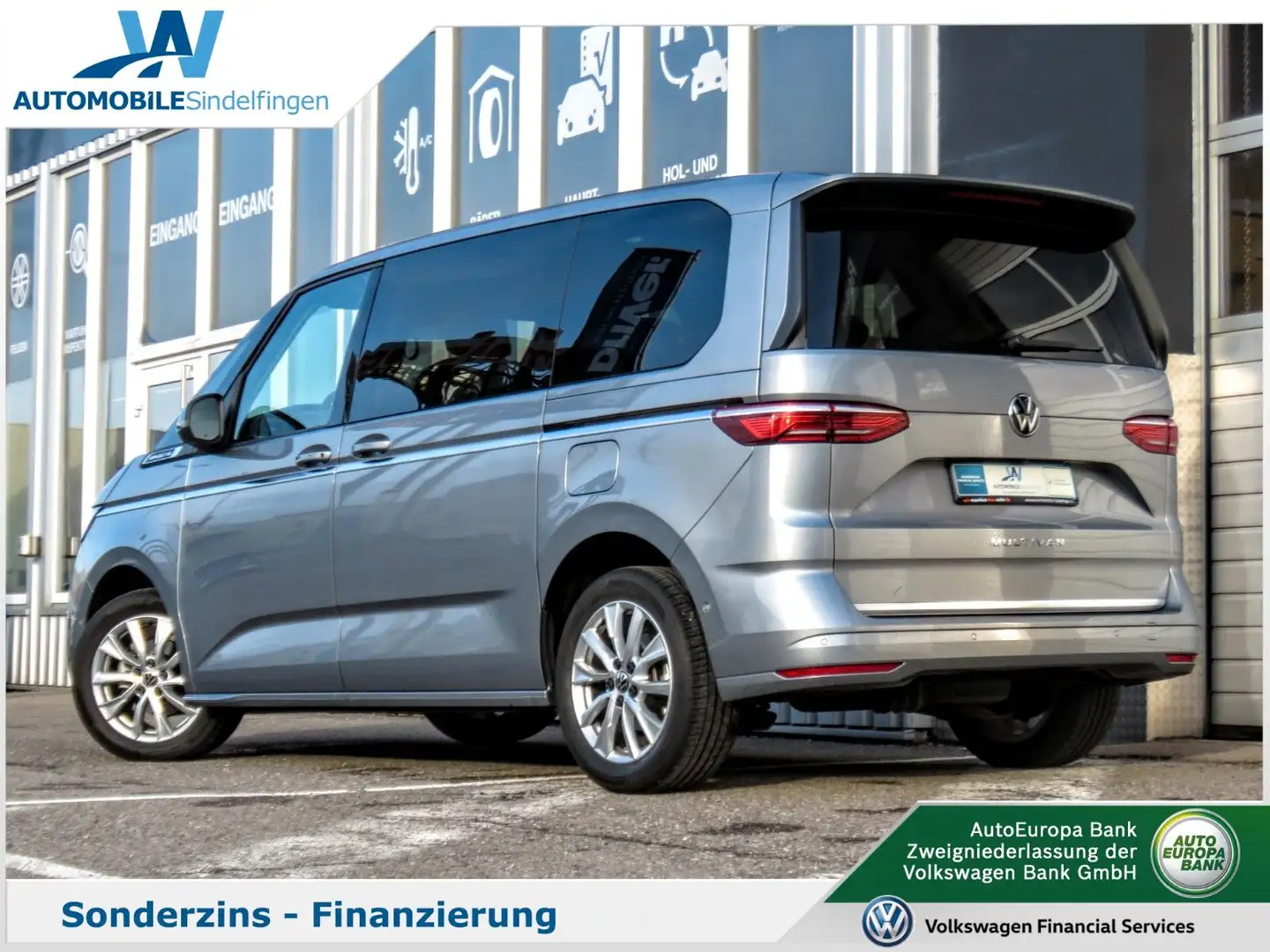 Volkswagen T7 Multivan Style 2.0TDI DSG NAV PANO MATRIX AHK Ezüst - 2