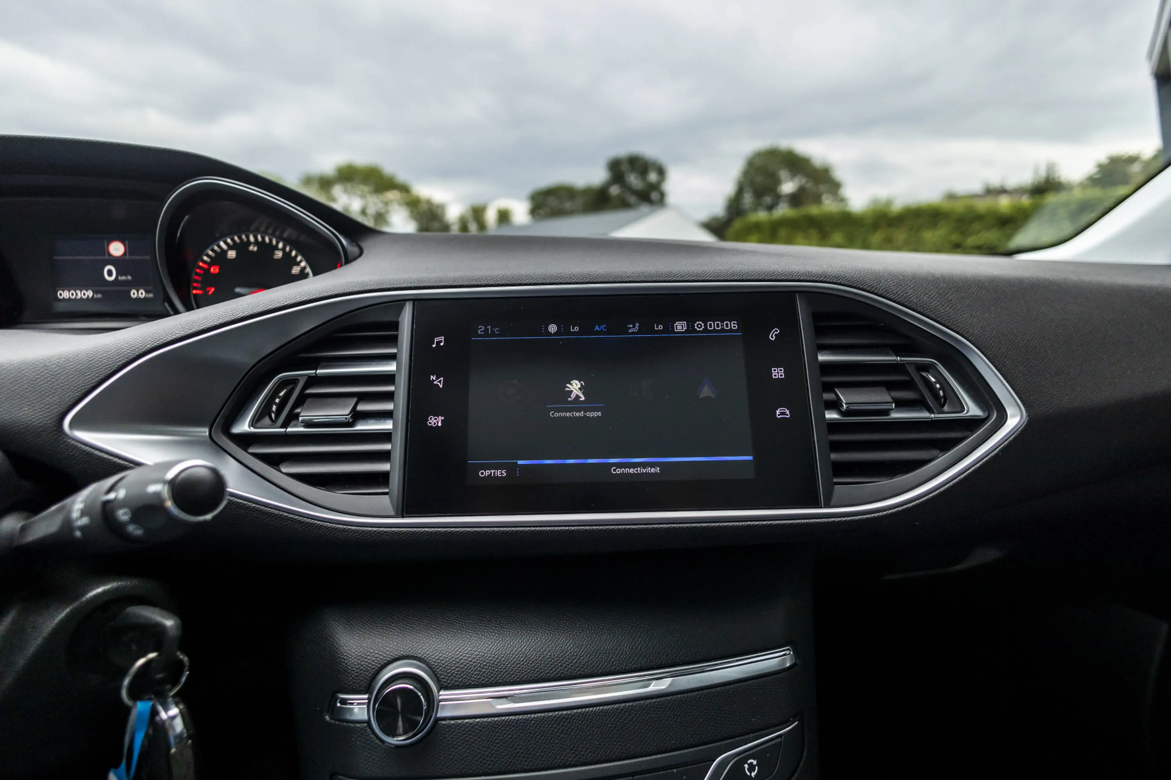 Peugeot 308 1.2 PureTech Allure Avantage | Trekhaak | Carplay — photo 31