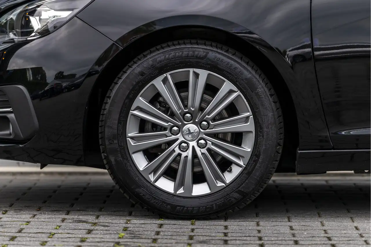 Peugeot 308 1.2 PureTech Allure Avantage Trekhaak Carplay, миниатюра 20