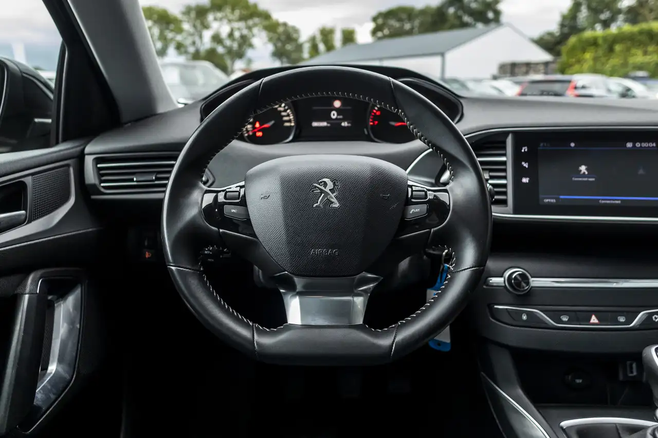 Peugeot 308 1.2 PureTech Allure Avantage Trekhaak Carplay, миниатюра 7