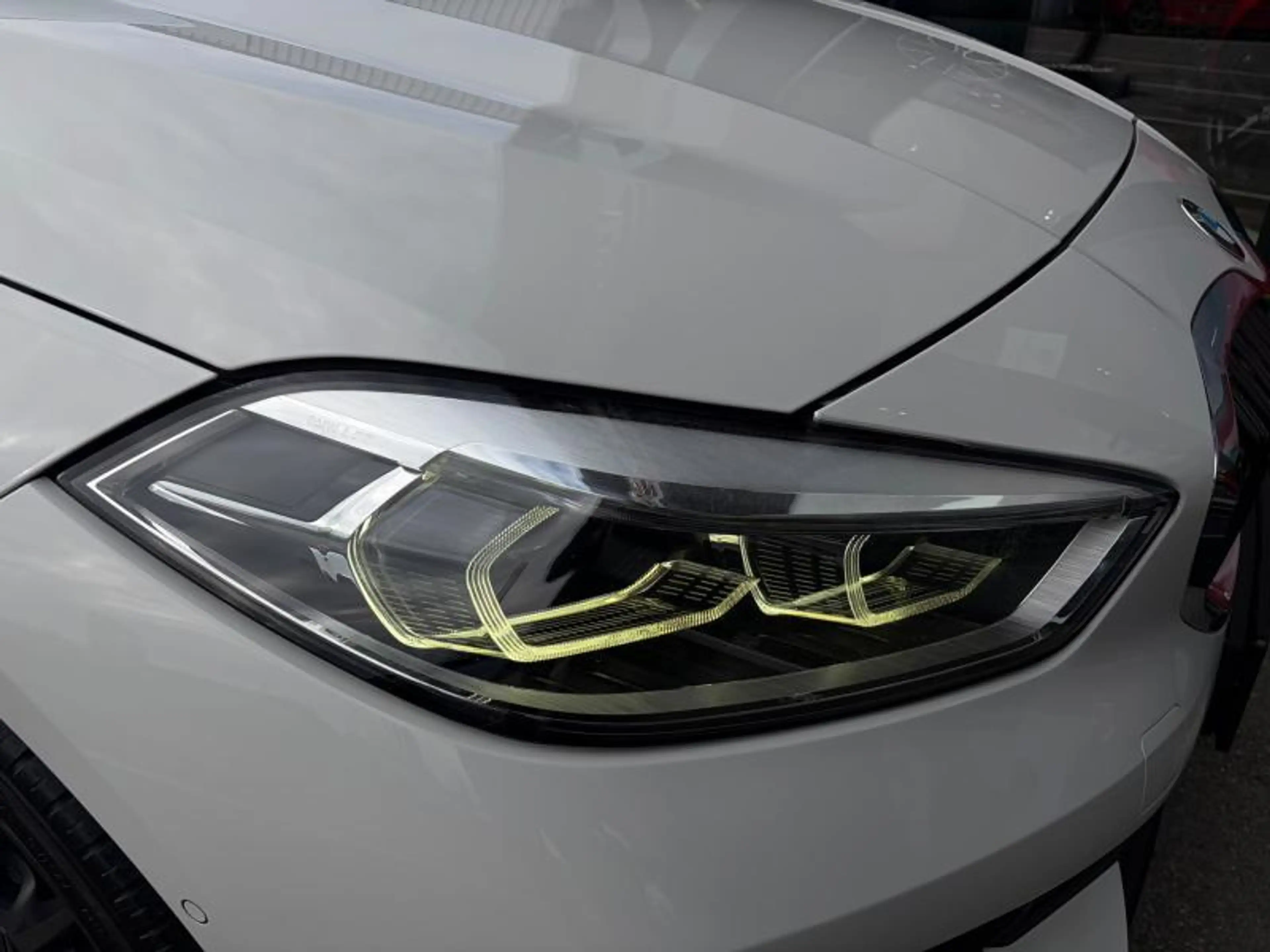 BMW 118 i 1.5 140ch/Sièges chauffants/CarPlay — photo 13