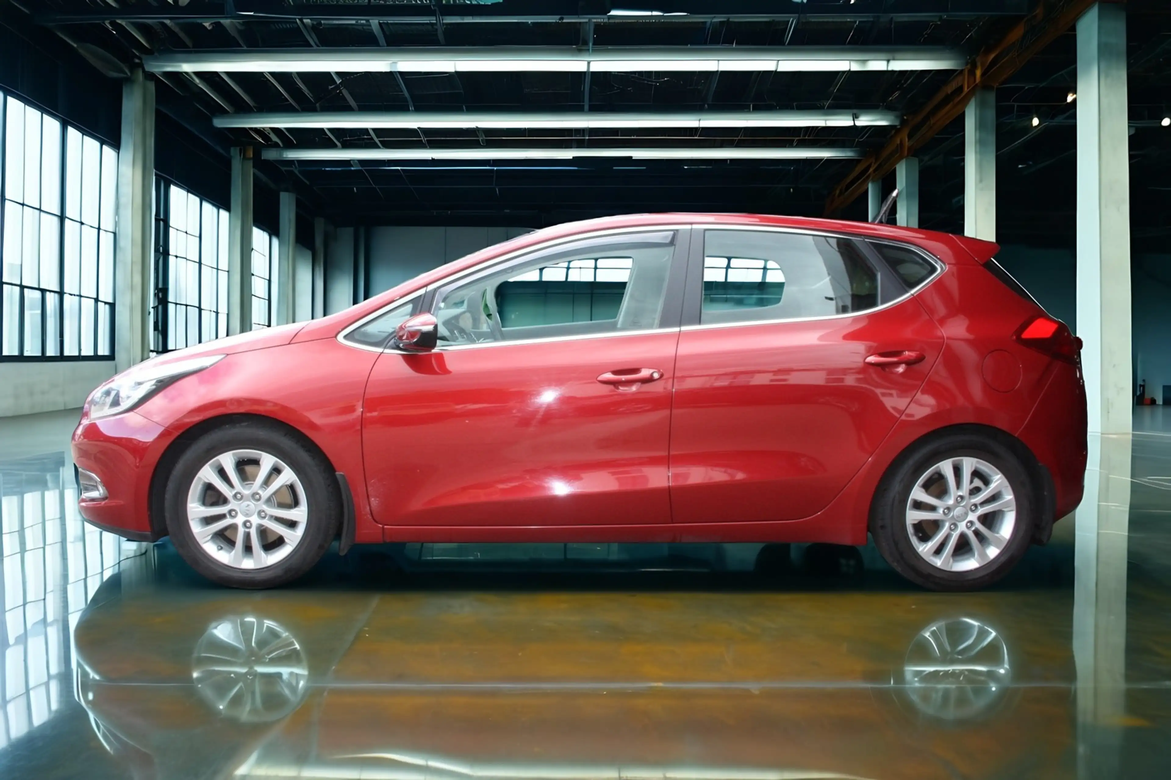 Kia Ceed / cee'd 1.6 STYLE Autm. Klima/Navi/Kam/Pdc/Temp/Ahk — photo 6