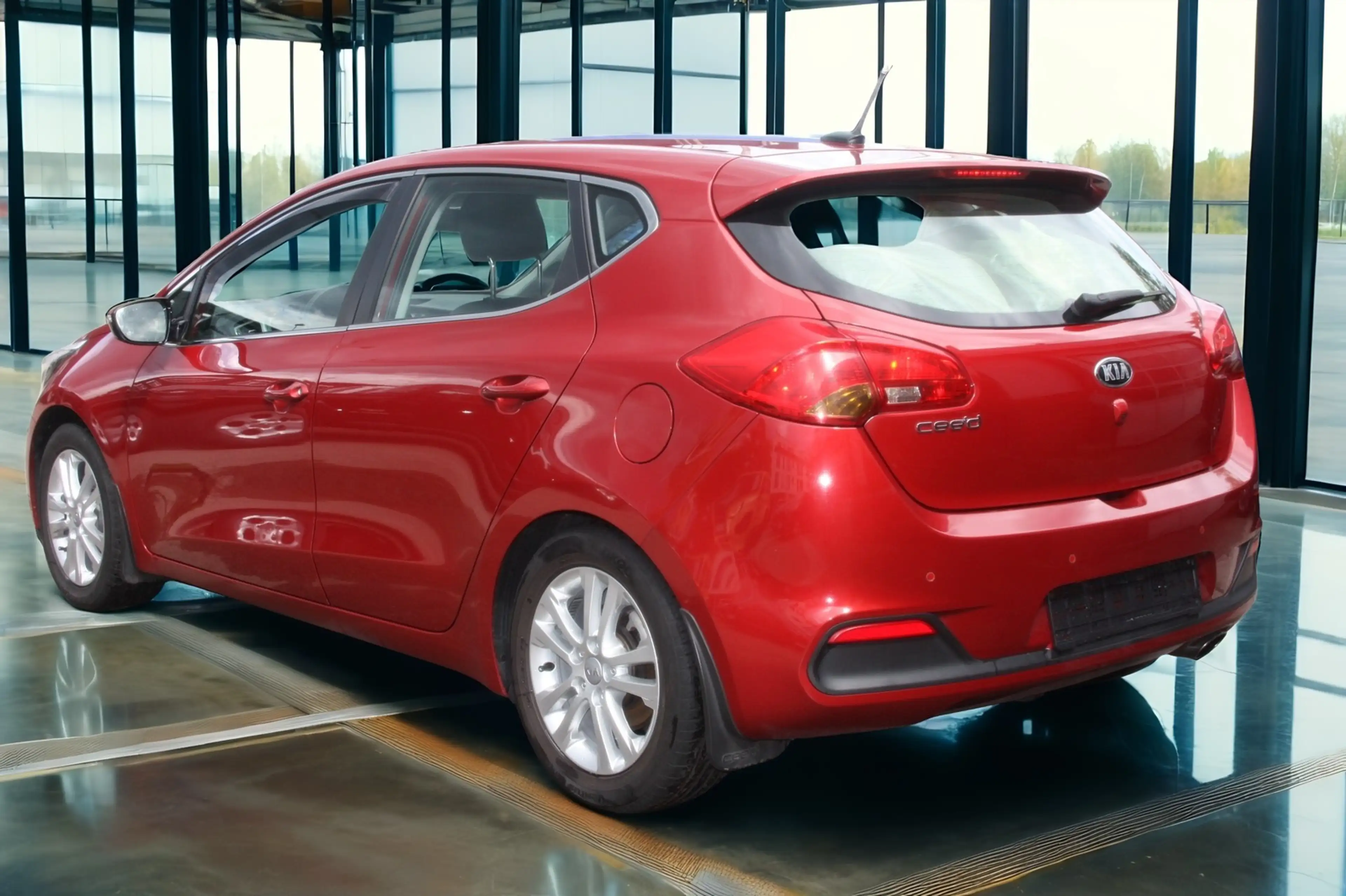 Kia Ceed / cee'd 1.6 STYLE Autm. Klima/Navi/Kam/Pdc/Temp/Ahk — photo 7