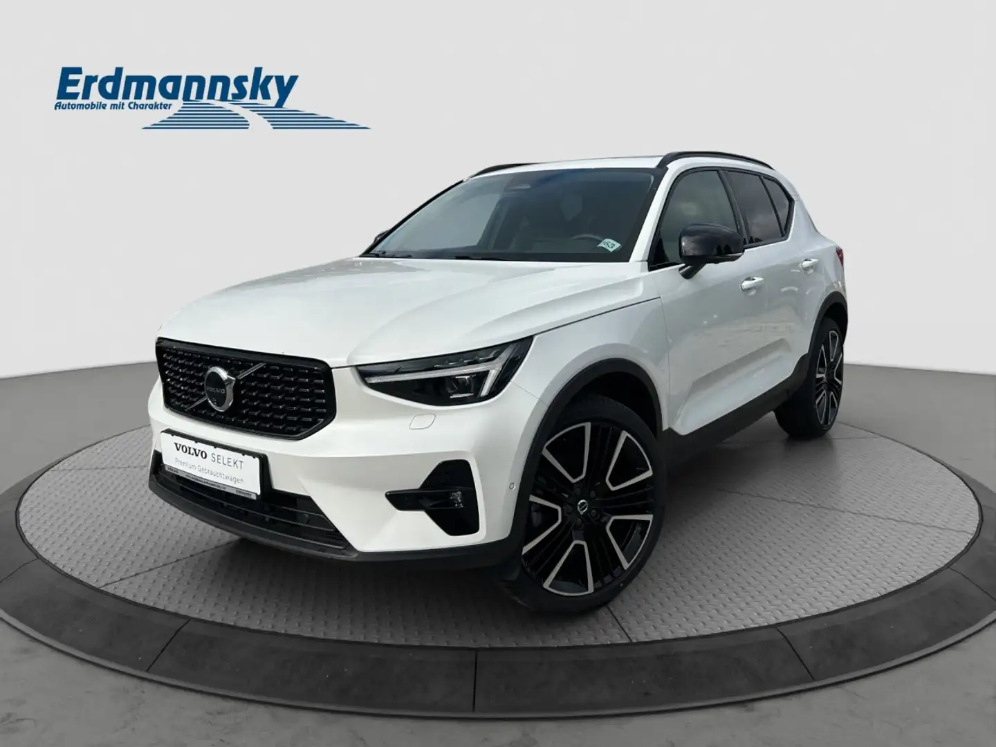 Volvo XC40 B4 Ultra Dark/Pano/360K/FSH/21-Zoll/LHZ Klima Blanc - 1