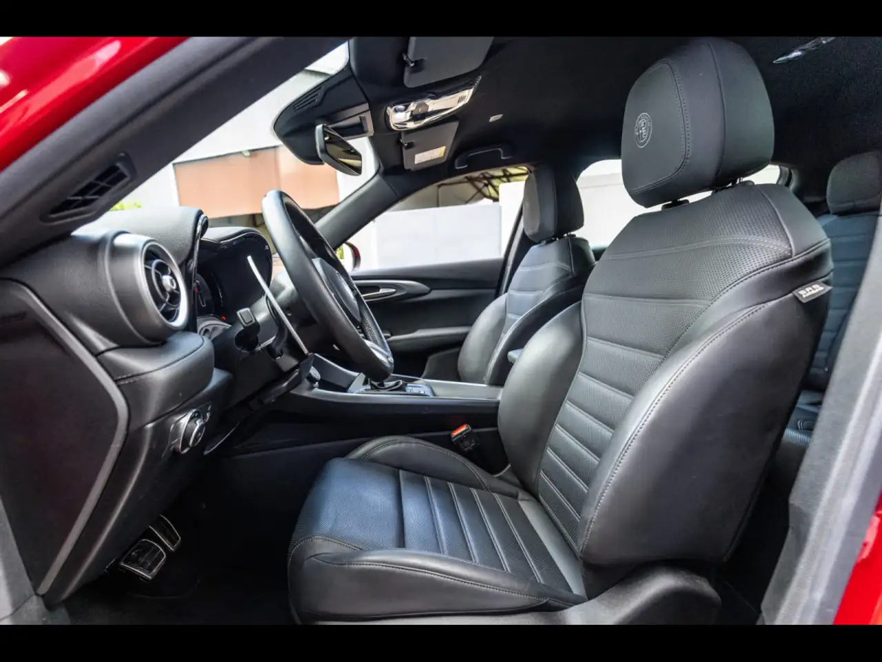 Alfa Romeo Tonale 2023 — фото 11