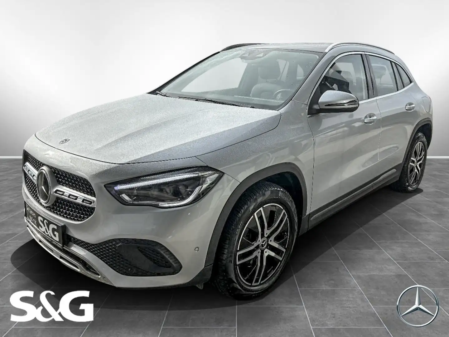 Mercedes-Benz GLA 220 d 4M Progressive RüKam+MBUX+Pano+18+AHK Argent - 1