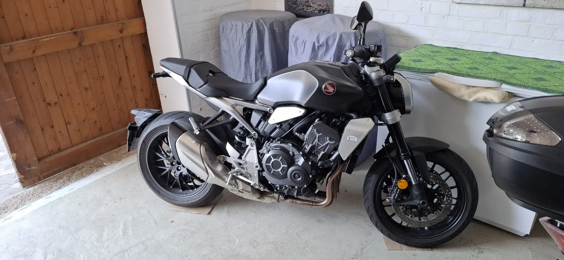 Honda CBR 1000 SC80 CB 1000 R Czarny - 1