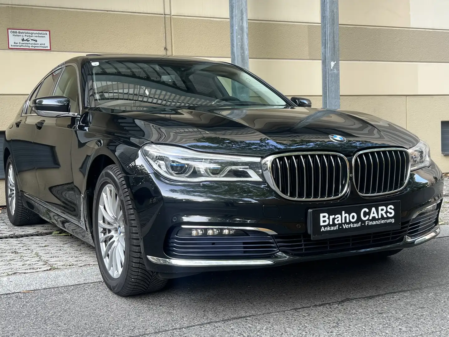 BMW 730 730d xDrive* wenig KM* Finanzierung möglich* Schwarz - 2