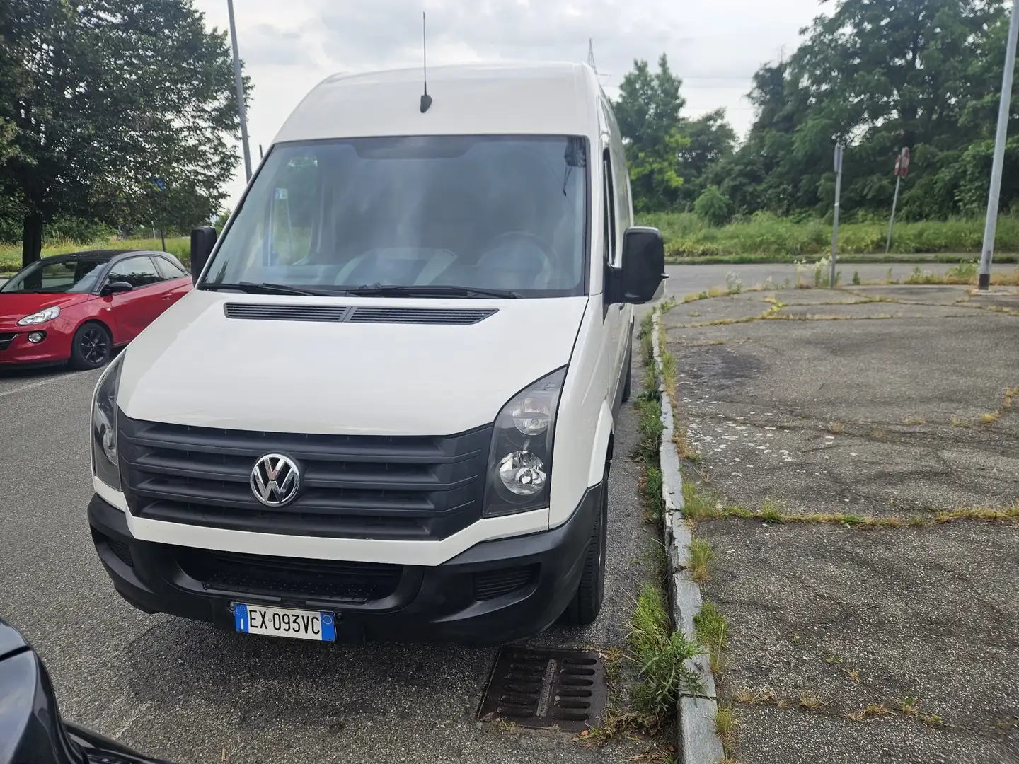 Volkswagen Crafter 35Q 2.0 TDI L2 H2 - 2