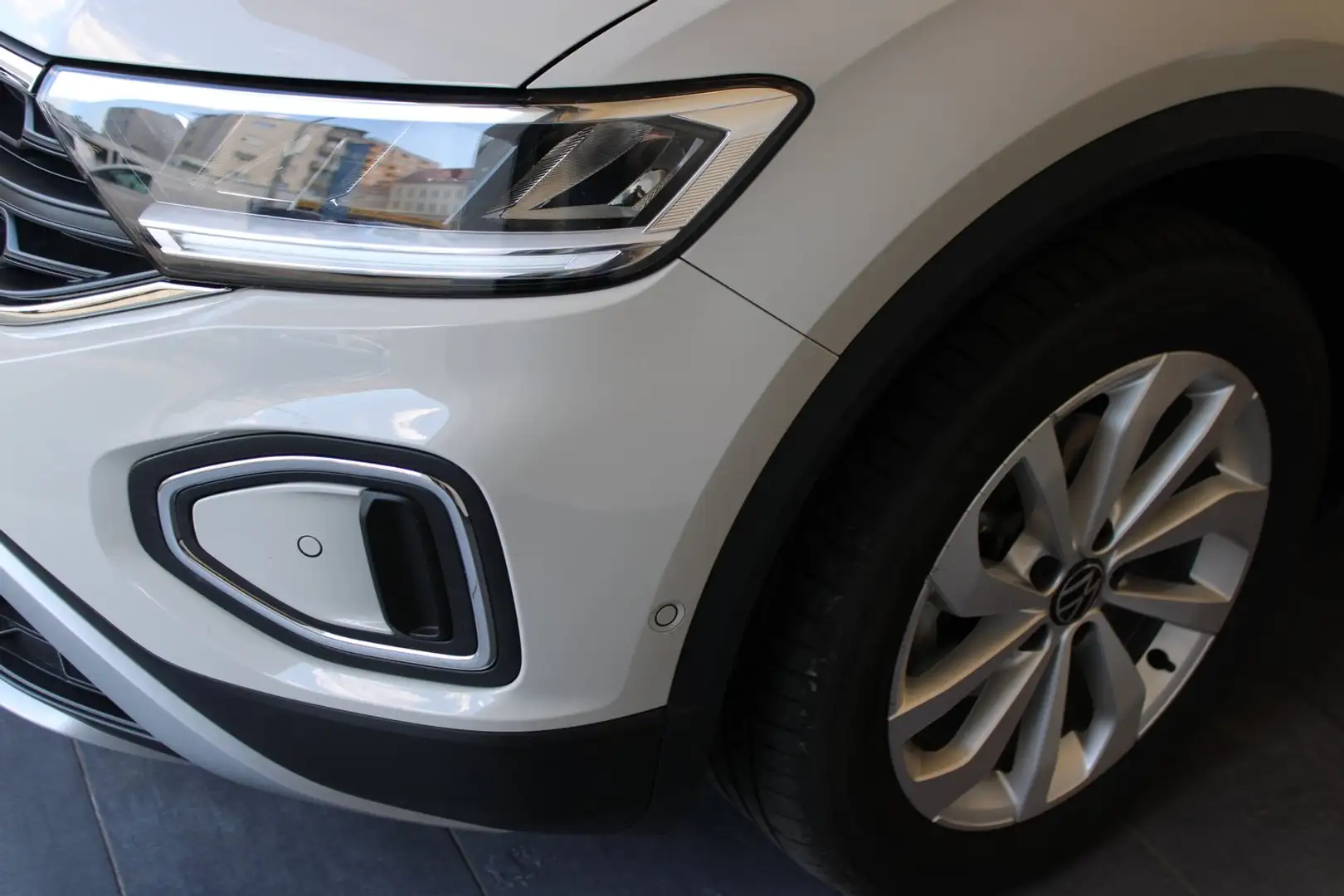 Volkswagen T-Roc Life TSI Grau - 2