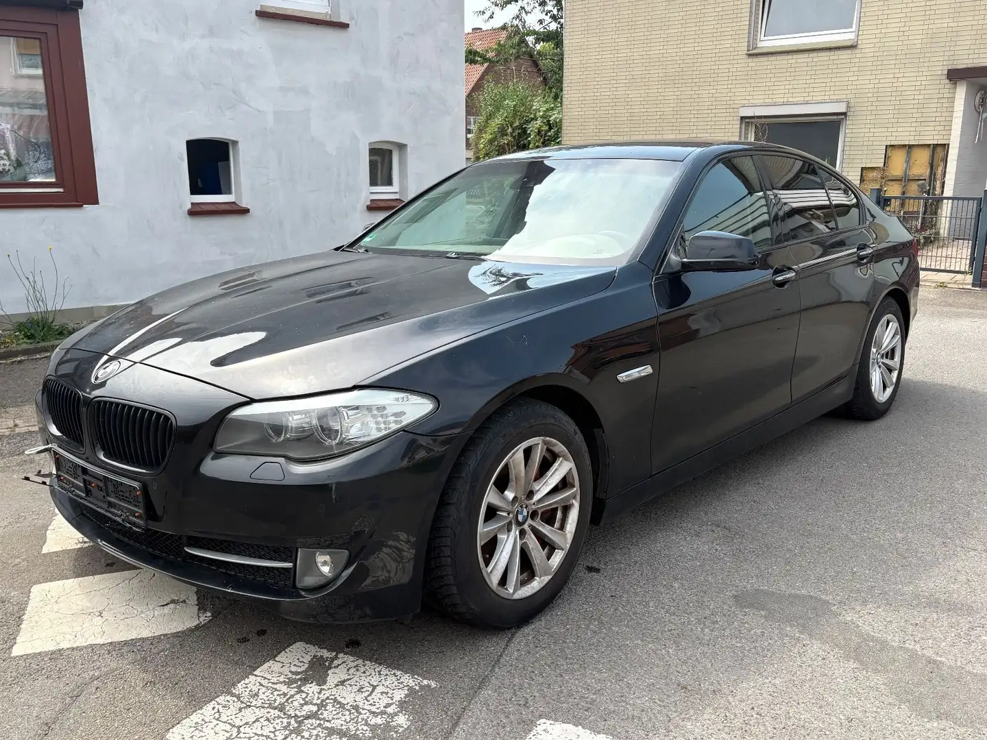 BMW 535 i Limousine Sportpaket R.kamera Schwarz - 1