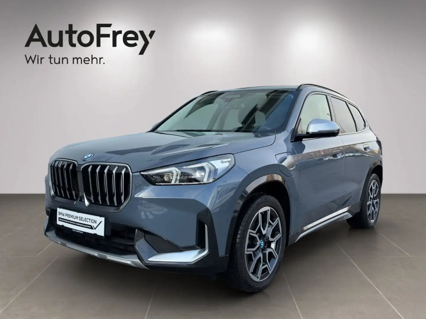 BMW X1 xDrive30e Grau - 1