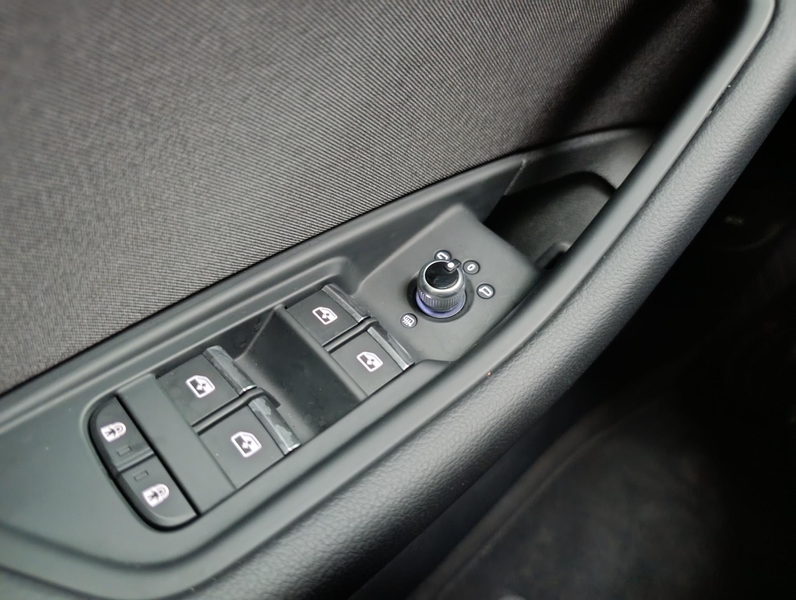 Audi A4 Avant 35 TFSI Advanced Edition Navi | ecc | Lmv | — photo 22