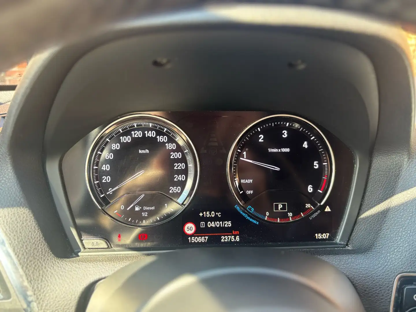 BMW 120 120d Aut. M Sport Blauw - 1