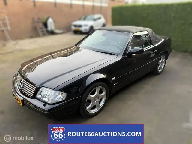 Mercedes-Benz SL 320