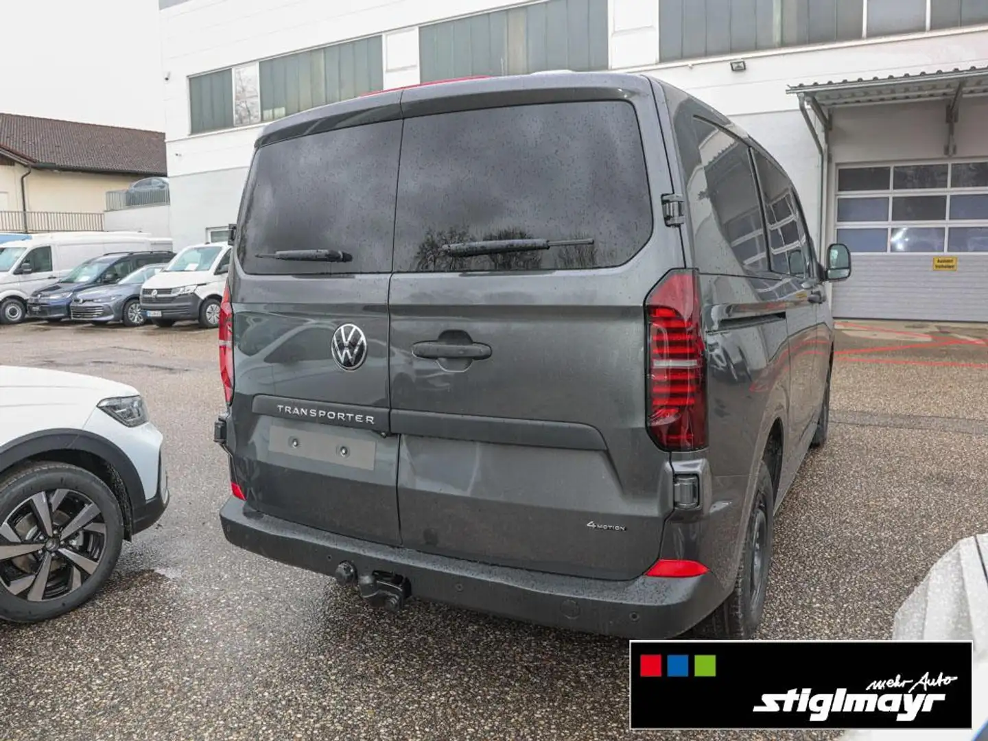 Volkswagen Transporter 2,0l TDI 4MOTION Kamera+Stitzheizung Gris - 2