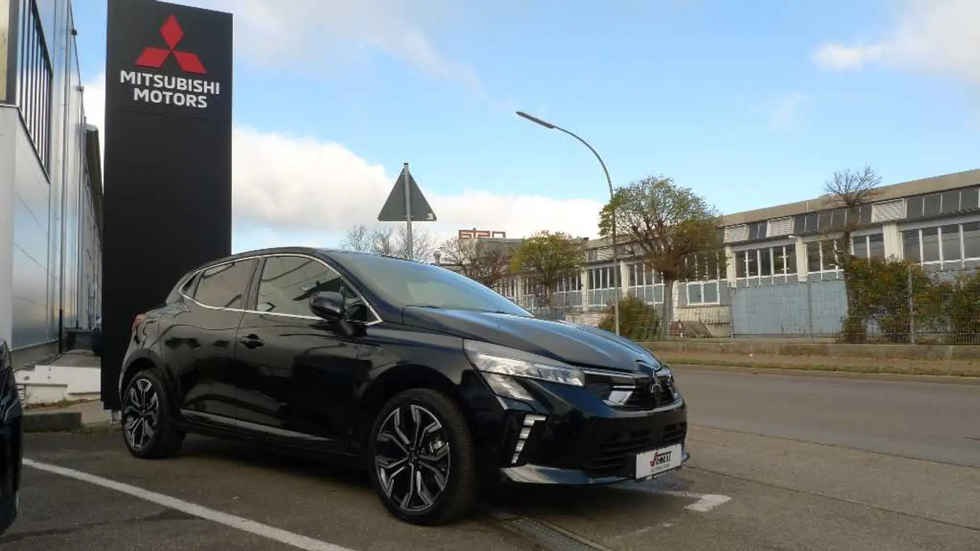 Mitsubishi Colt EDITION 1.0 T-Benziner 6-Gang Black Deal Schwarz - 1