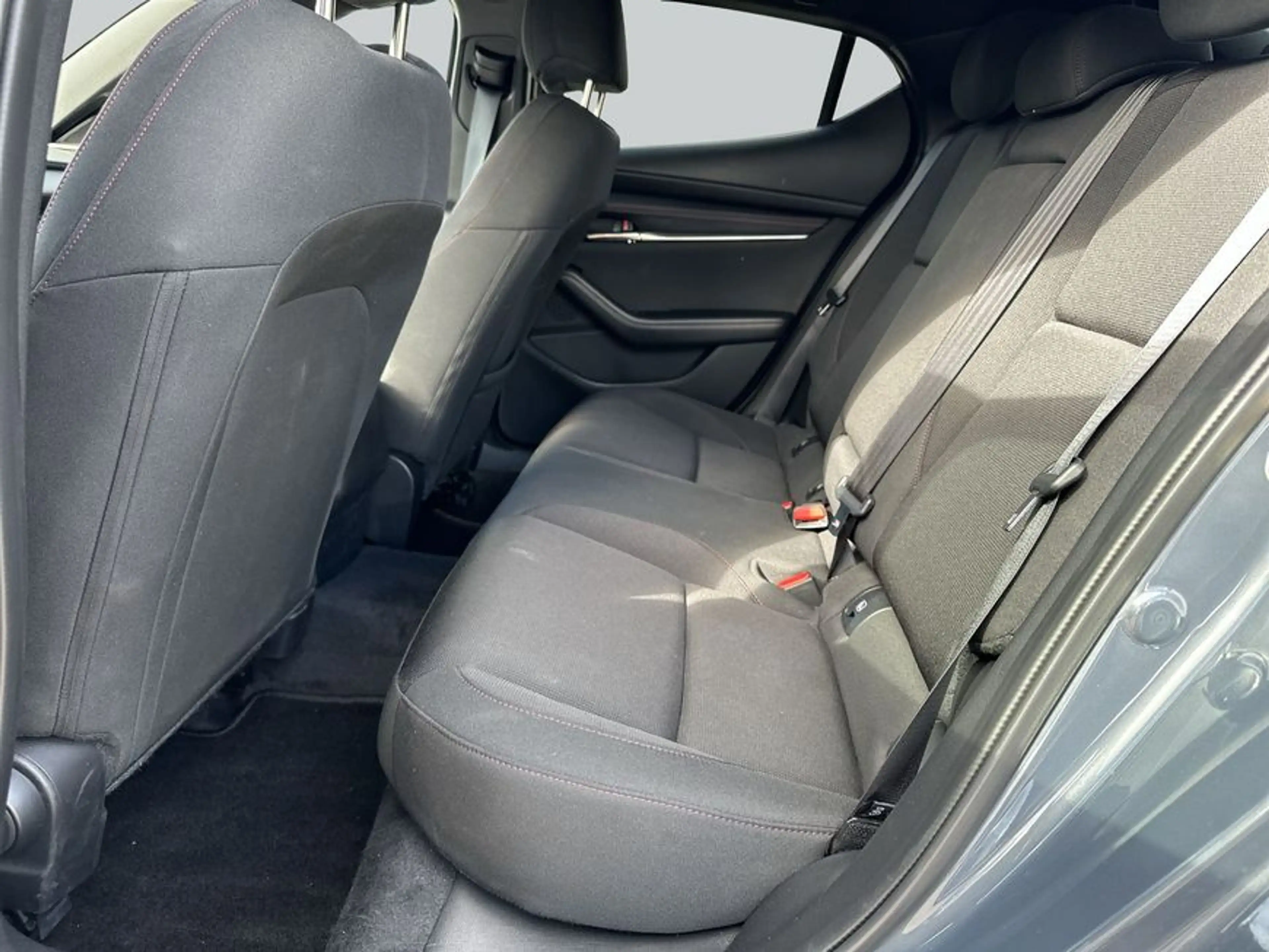 Mazda 3 e-SKYACTIV-G 140 M HYBRID Aut. HOMURA — photo 11
