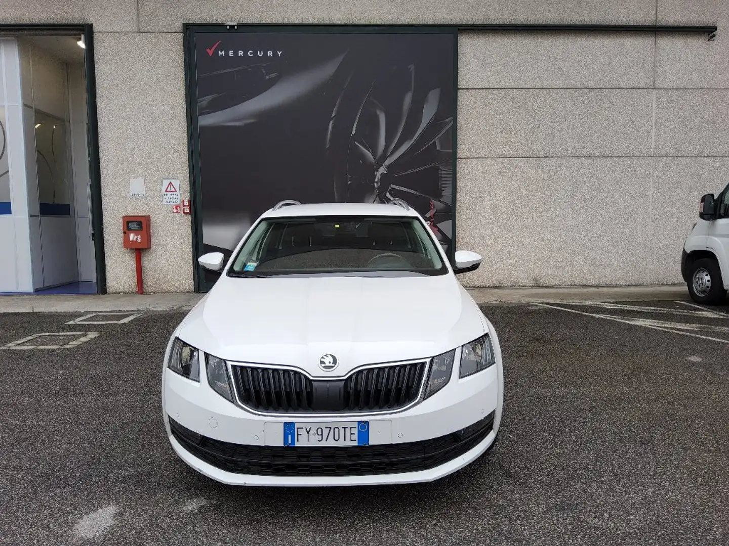 Skoda Octavia 1.6 TDI SCR 115 CV Wagon Executive Bianco - 1