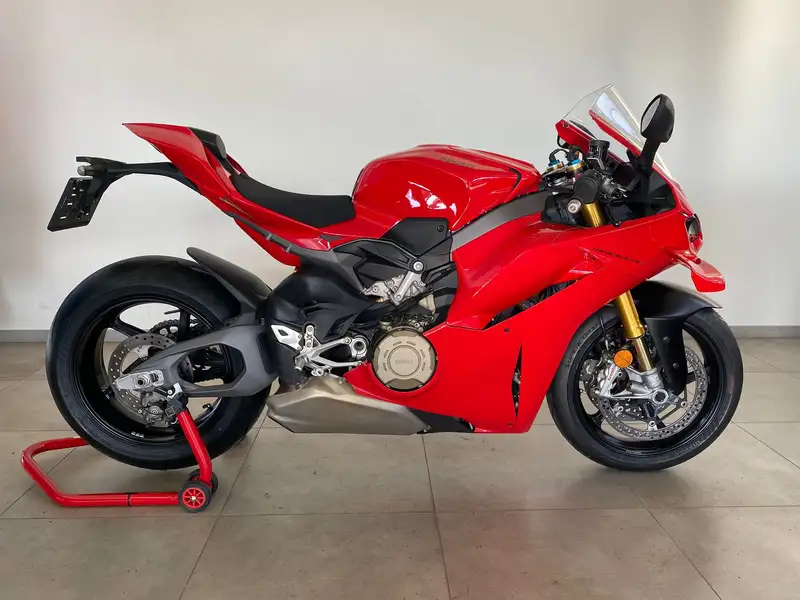 Ducati Panigale V4 S