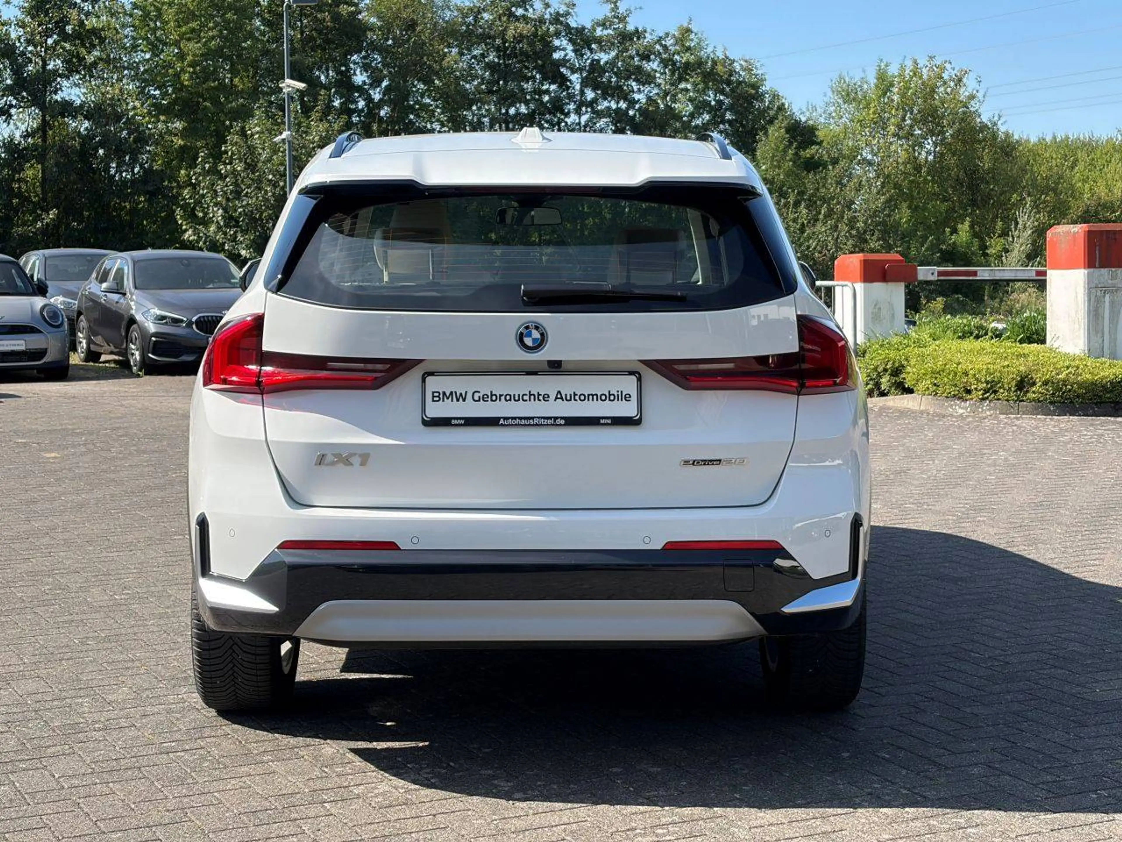 BMW iX1 20 eDrive xLine / Sportsitze / DAB / Driving Assistant Plus — photo 5