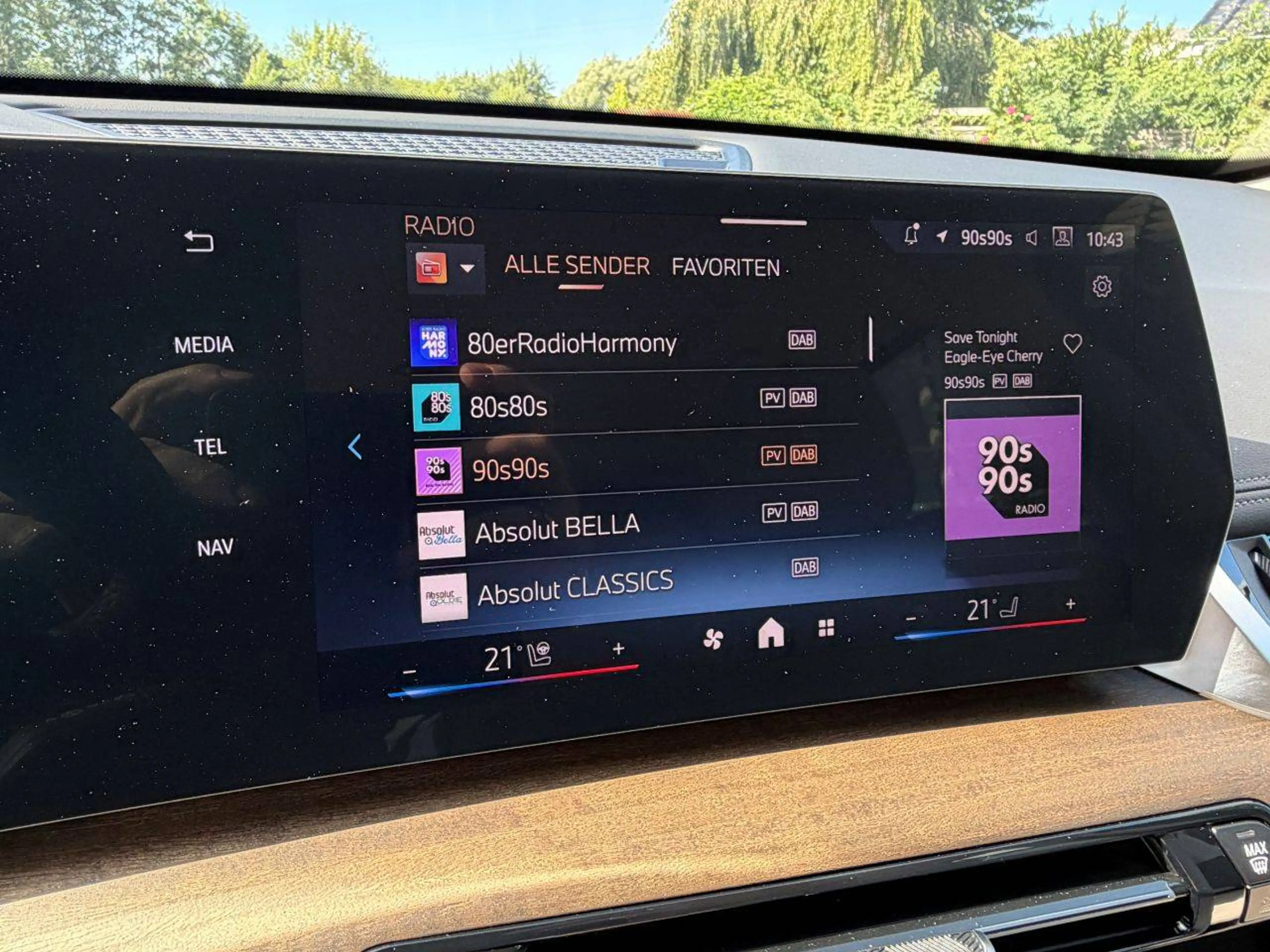 BMW iX1 20 eDrive xLine / Sportsitze / DAB / Driving Assistant Plus — photo 12