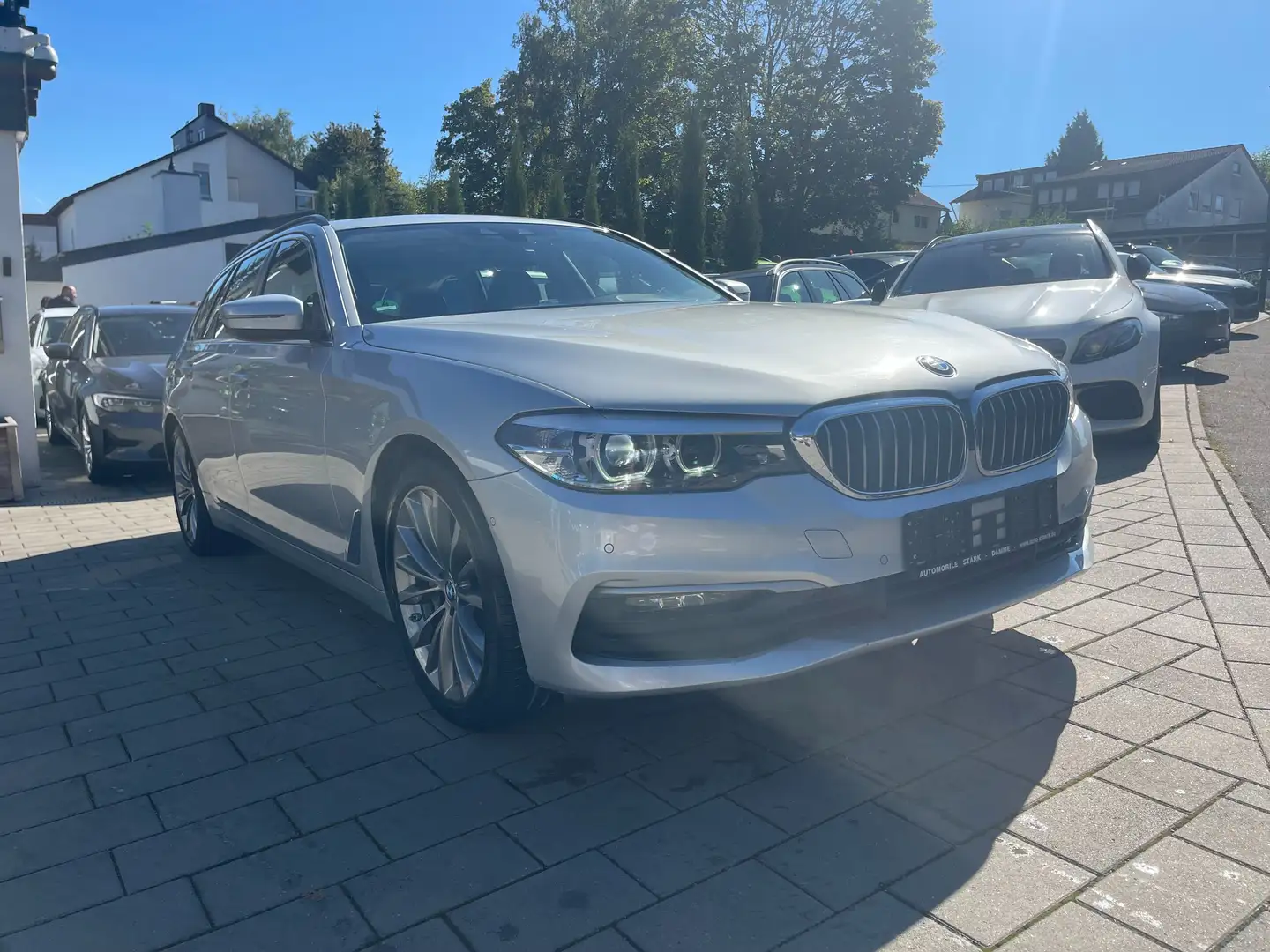 BMW 530 530 d xDrive Grau - 1