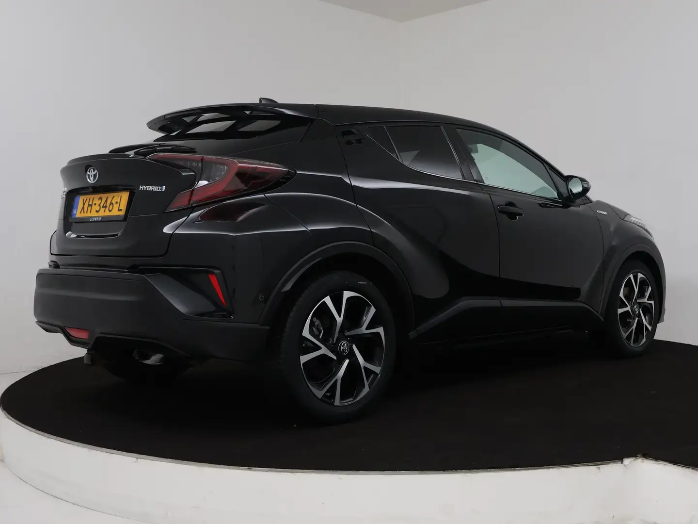 Toyota C-HR 1.8 Hybrid Style | Navigatie | JBL | PDC | Stuur-S Noir - 2