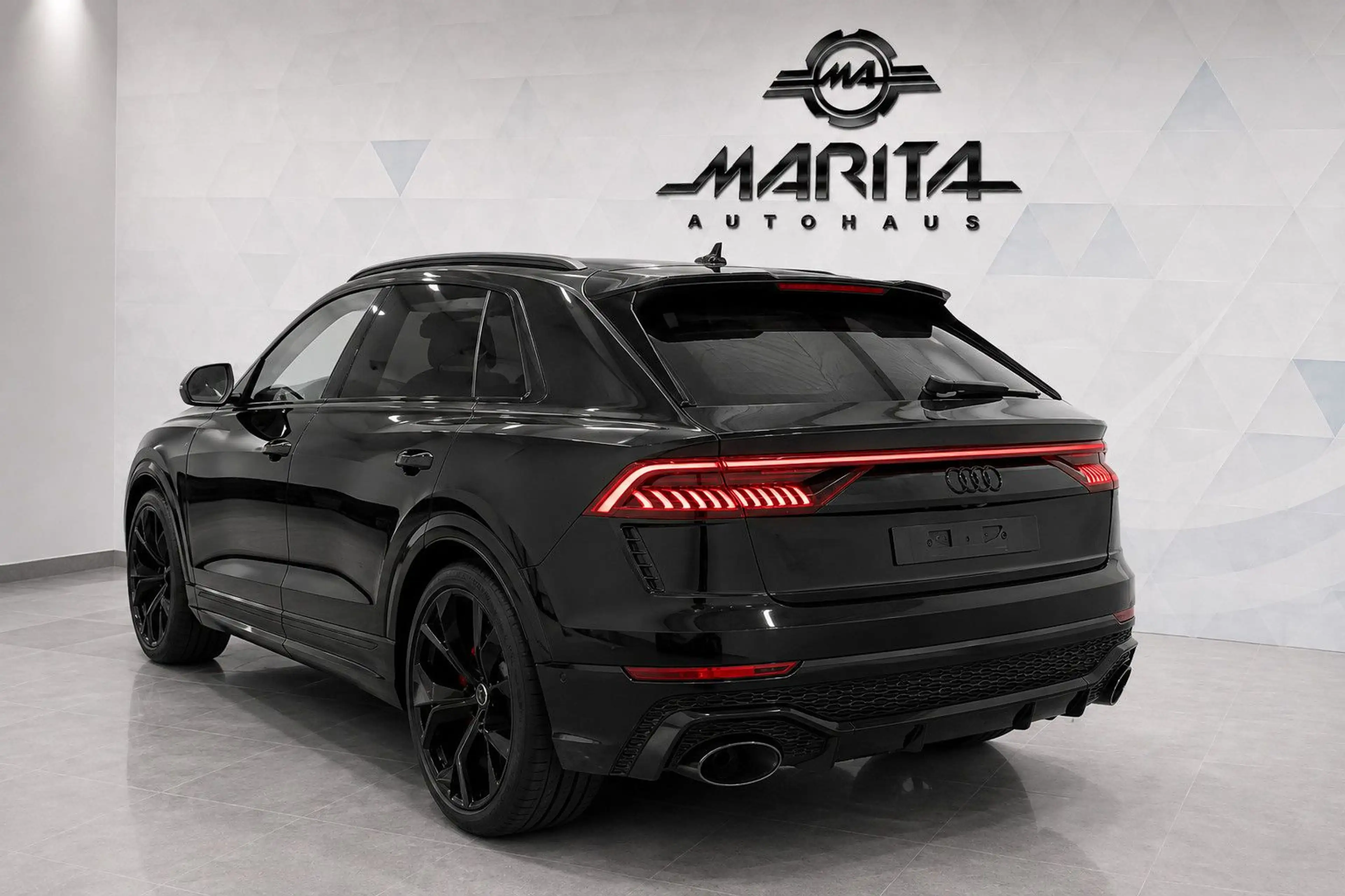 Audi RS Q8 4.0|HUD|KERAMIK|CARBON|SOFT|LUFT|3D|MASSAG| — photo 4