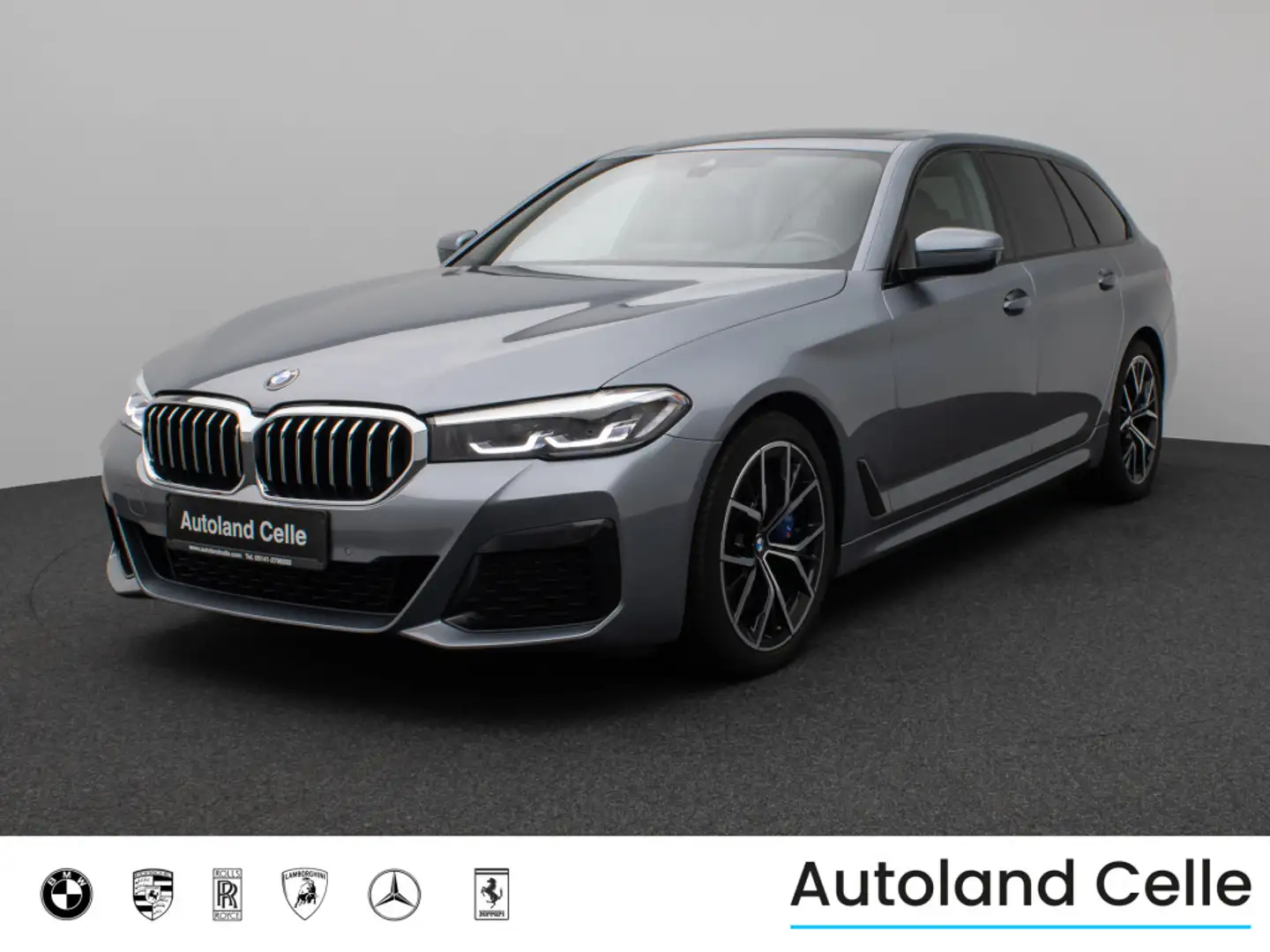 BMW 540 xD M Sport Panorama DAB H K DispKey 19Zoll Bleu - 1