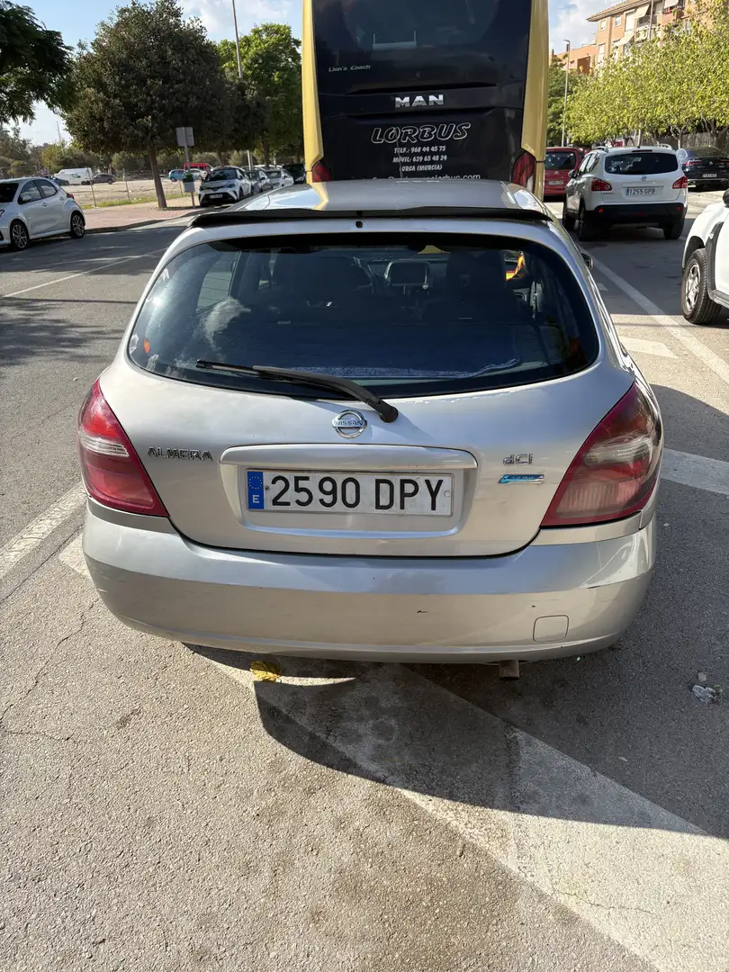Nissan Almera 2.2 dCi acenta - 1