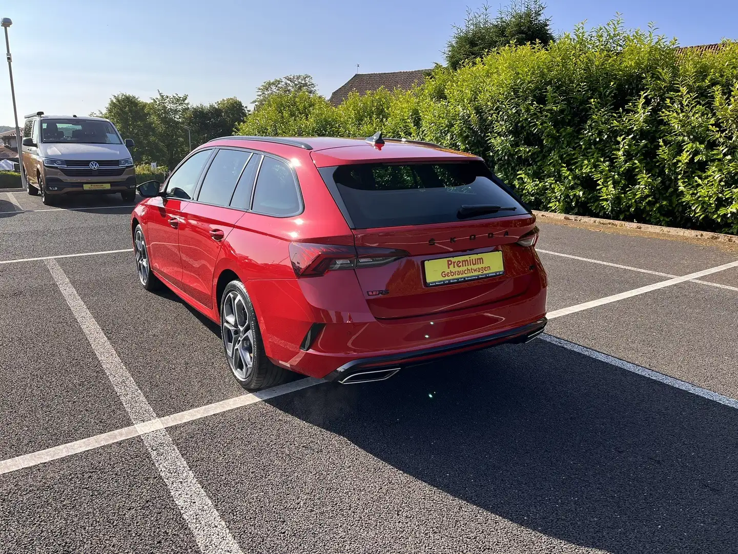 Skoda Octavia Kombi 1,4TSI DSG RS iV AHK ACC LED Navi Rot - 2