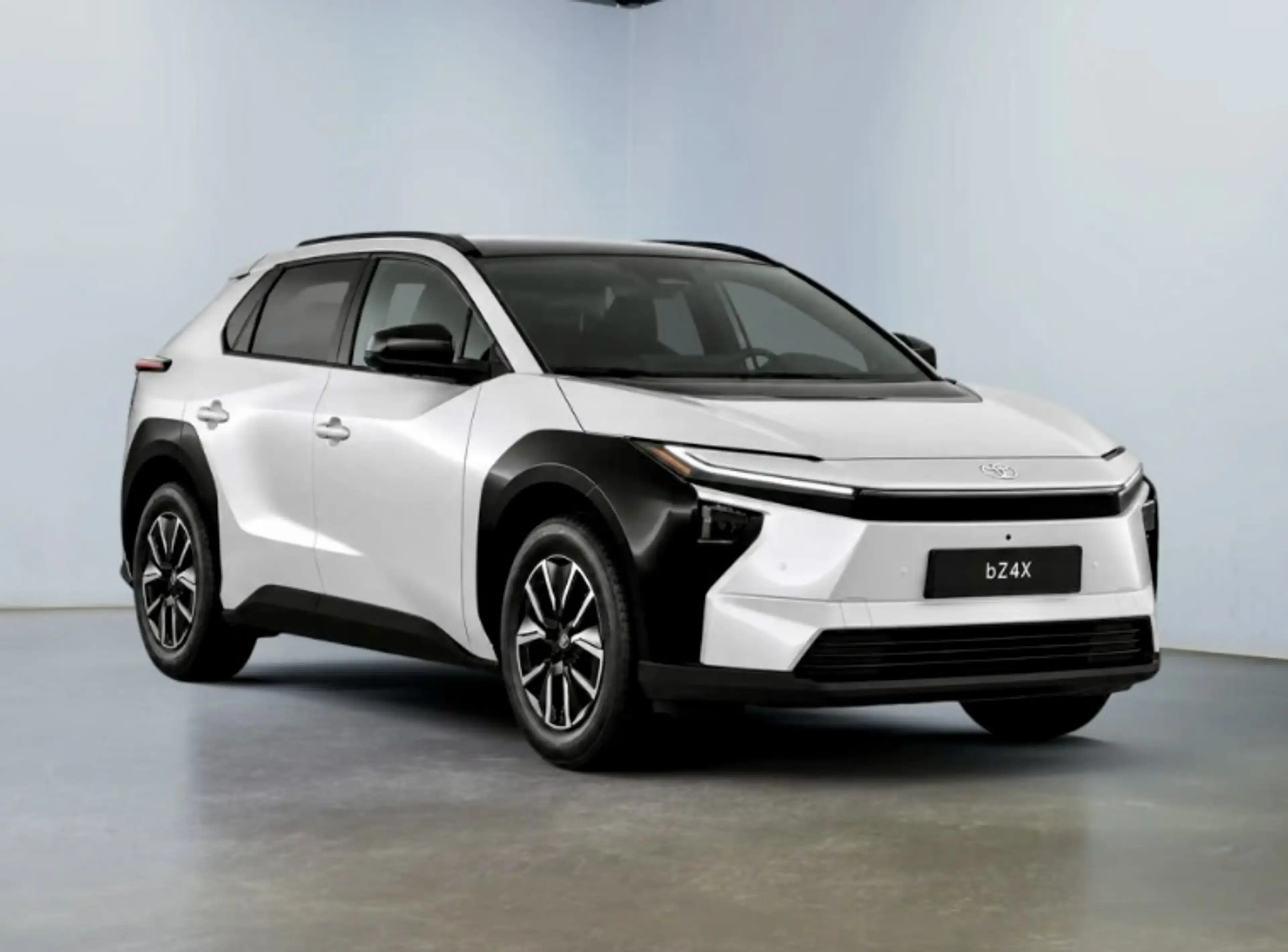 Toyota bZ4X Toyota bZ4X Active Tech AWD 2026 73,1 kWh