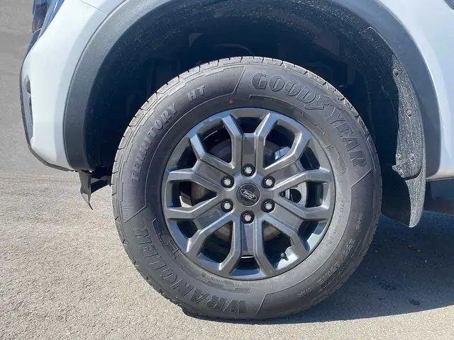 Ford Ranger view 9