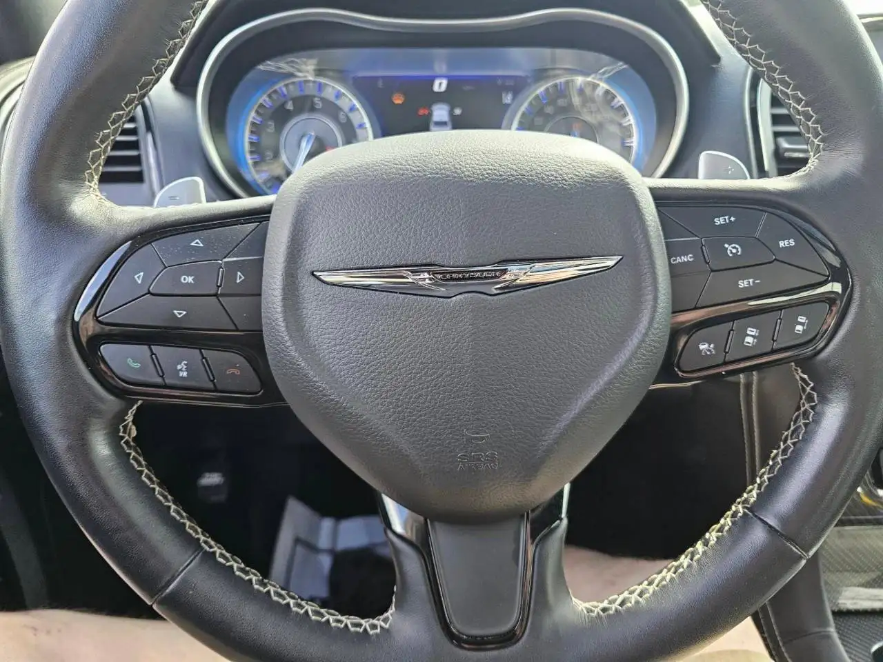 Chrysler 300 снимка Chrysler 300