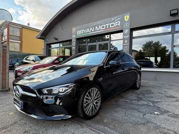CLA 220 d Automatic Shooting Brake Premium
