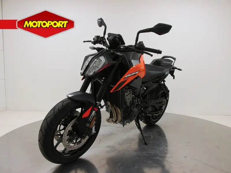 KTM 790 Duke - foto 4