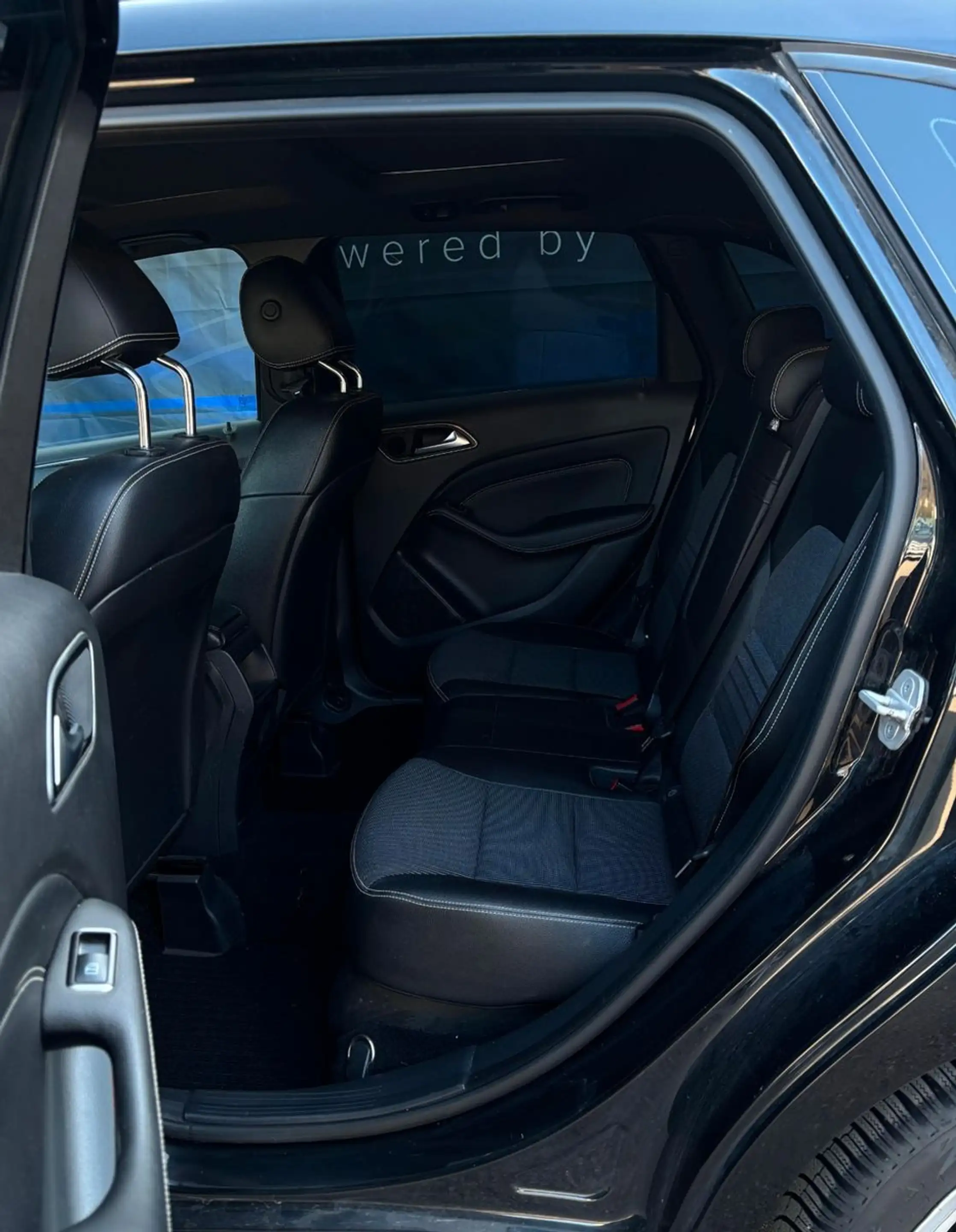 Mercedes-Benz B 220 B B 220 CDI / d 4Matic — photo 12