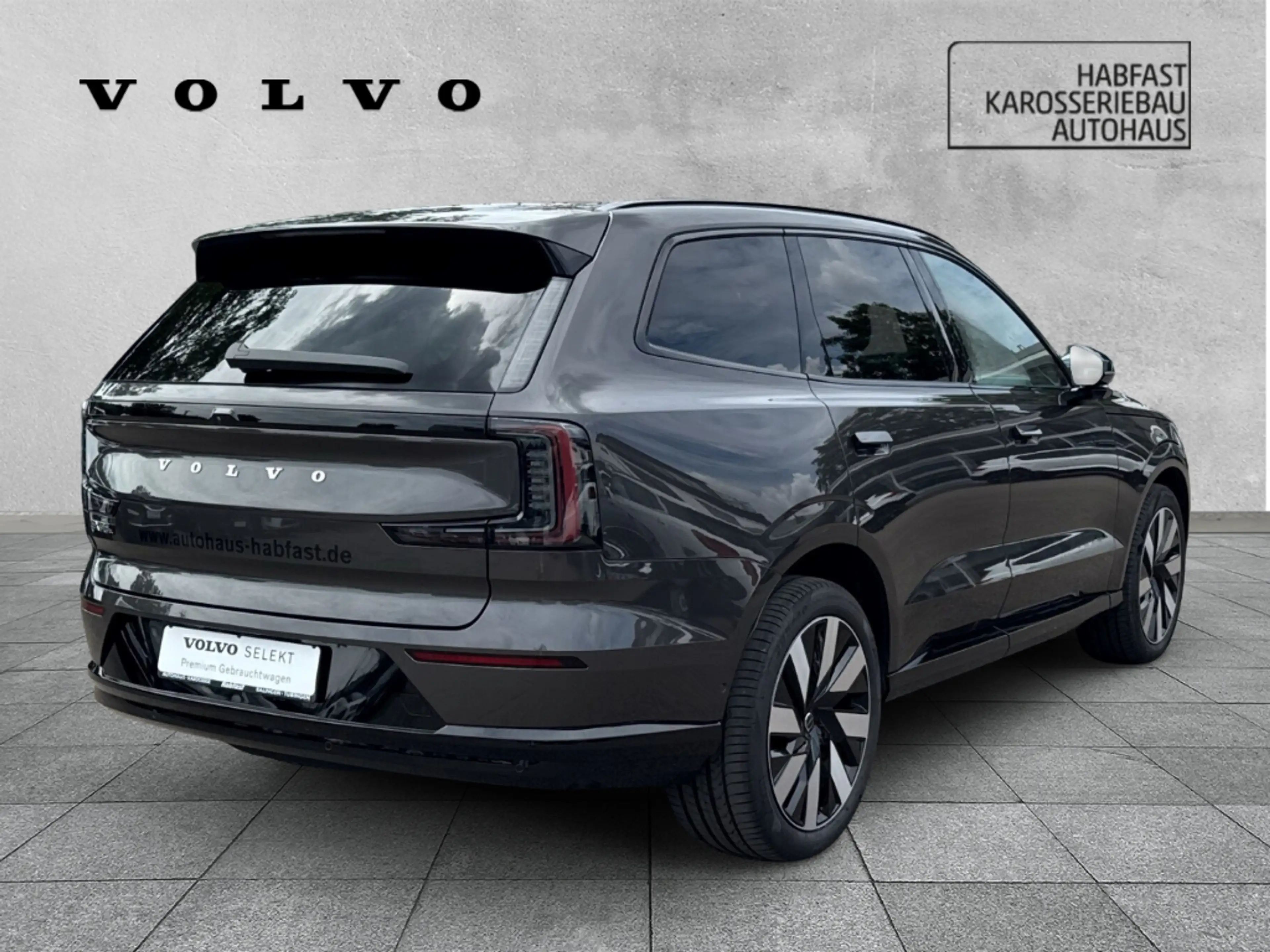 Volvo EX90 Plus Pure Electric AWD 7-Sitzer HUD StandHZG Panor — photo 2