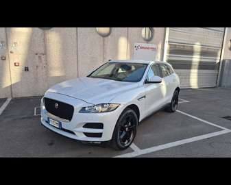 (X761) 2.0 D 180 CV AWD aut. Prestige